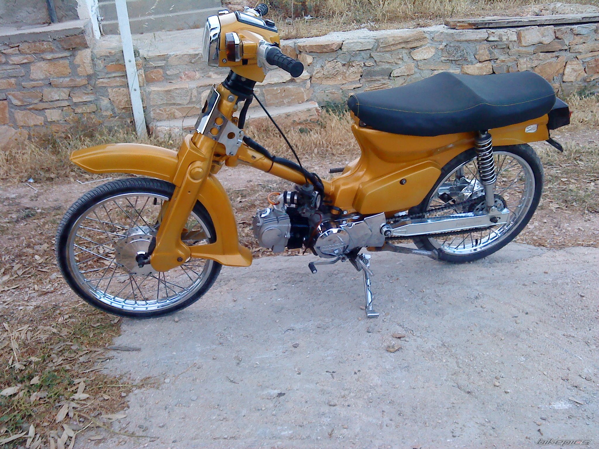 Photo 1976238