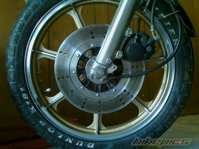 Photo 1976300