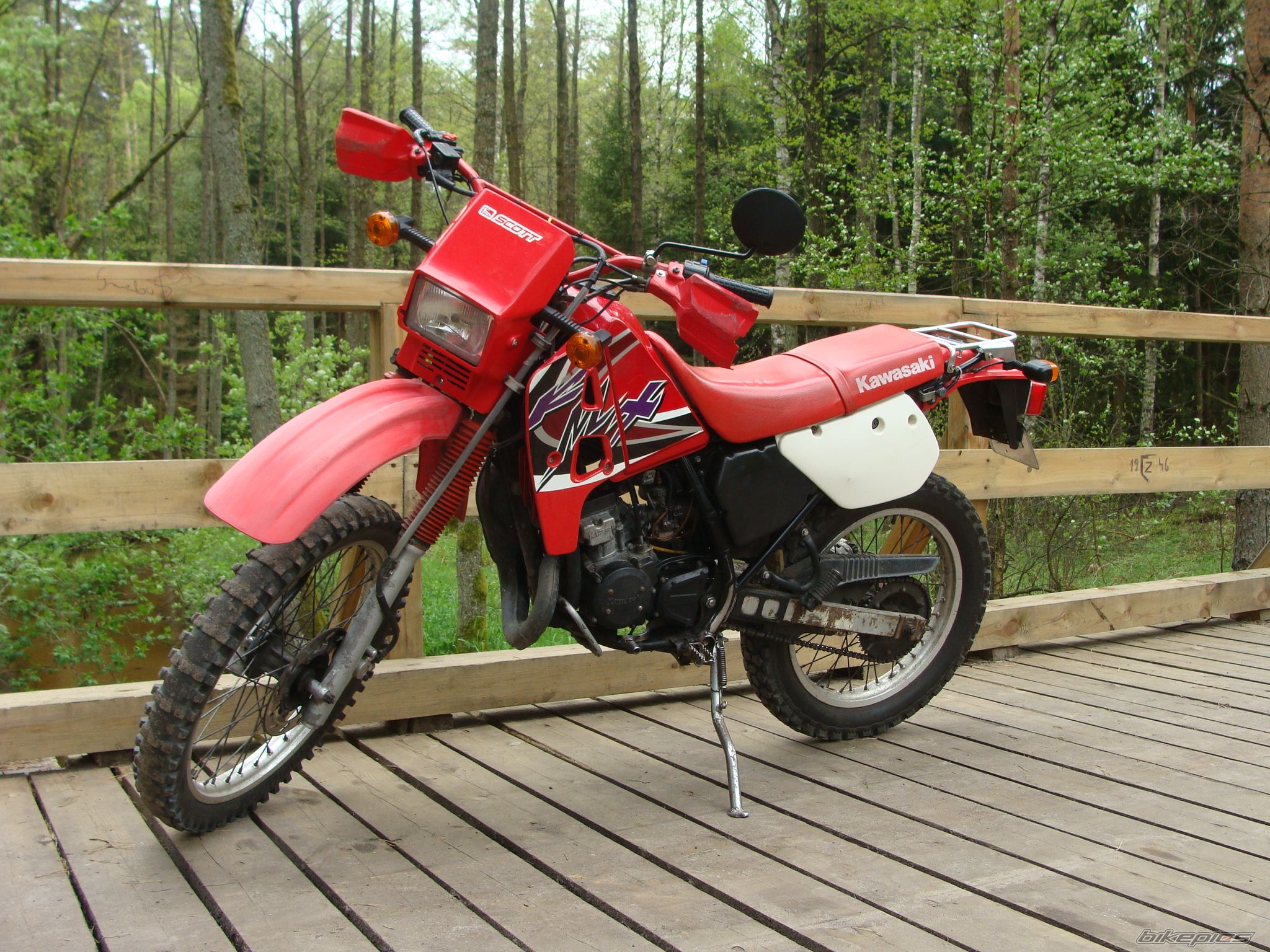 Photo 1976358