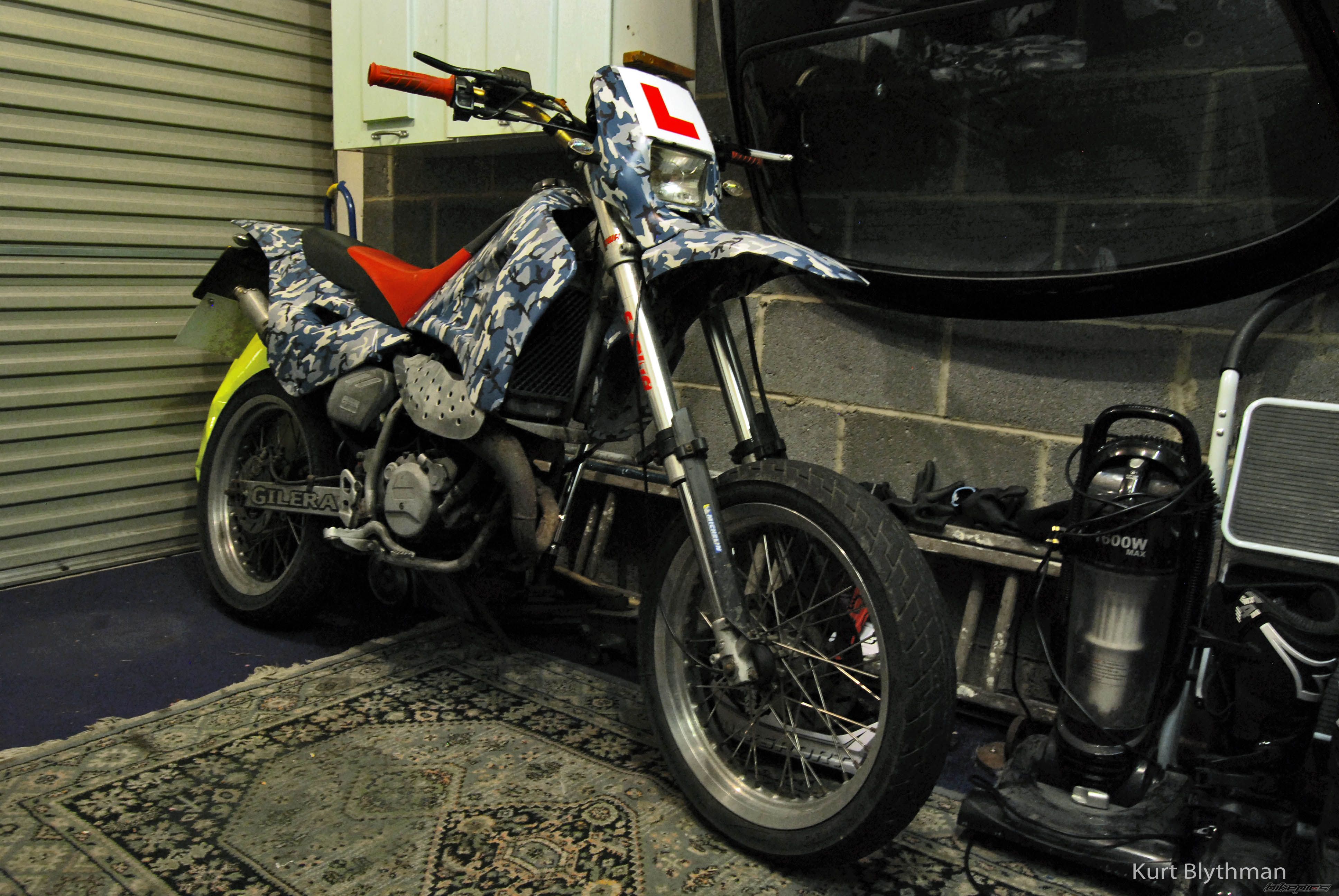 Photo 1976440
