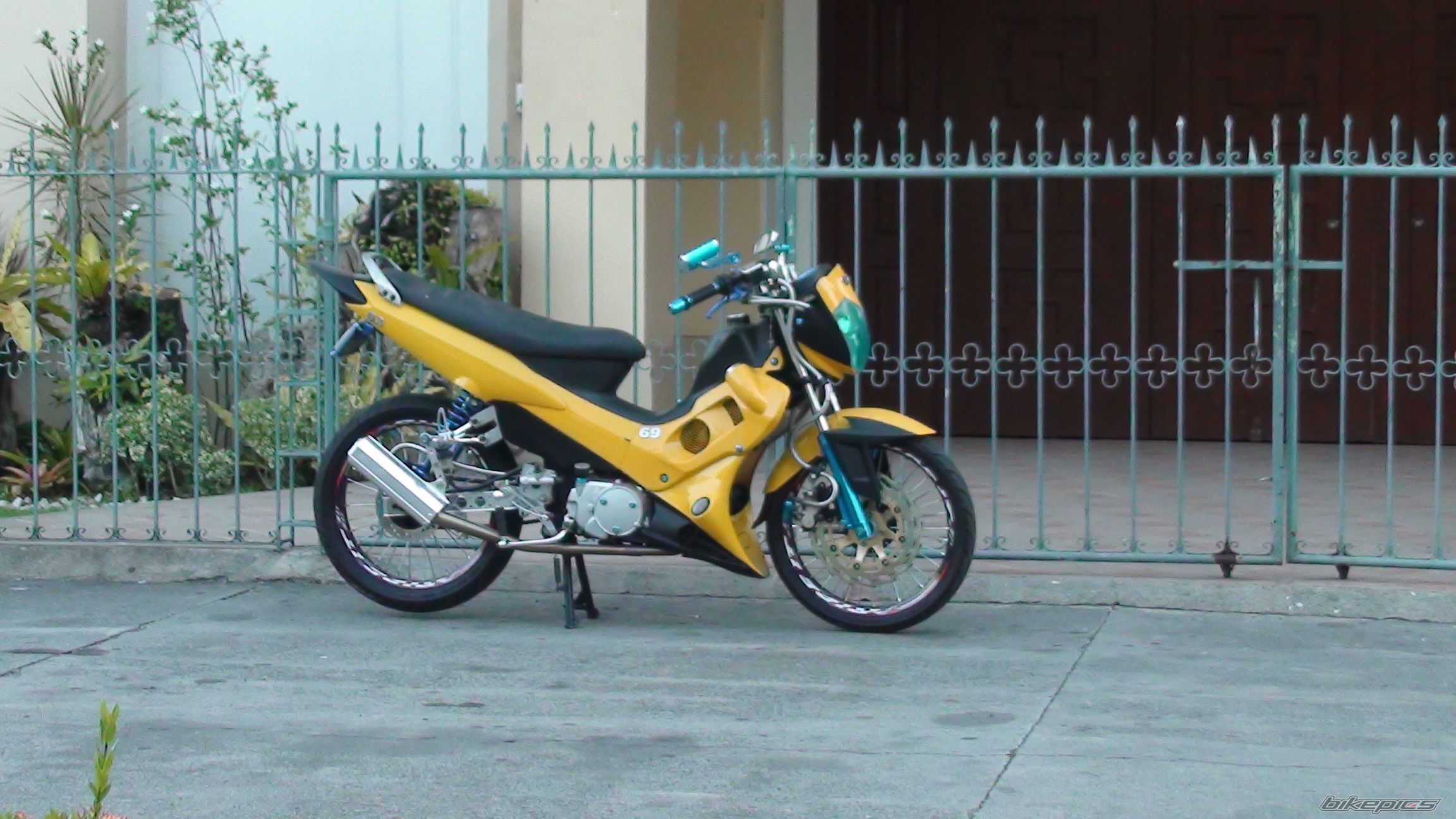 Bike Photo 1976477