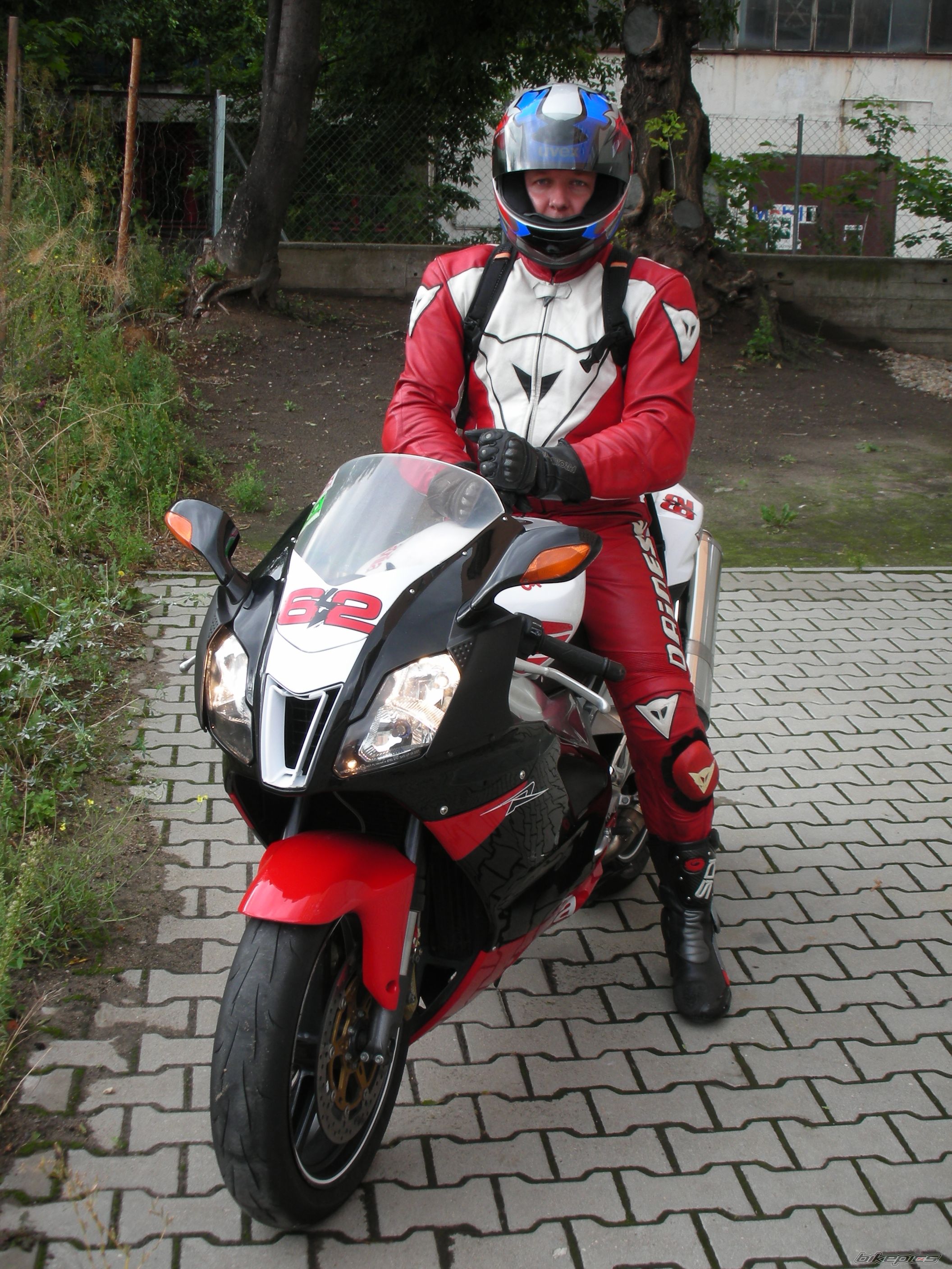 Bike Photo 1976645