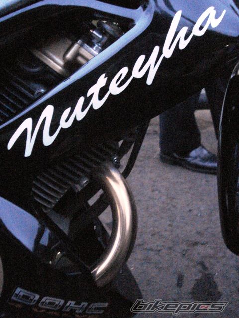 Photo 1976677