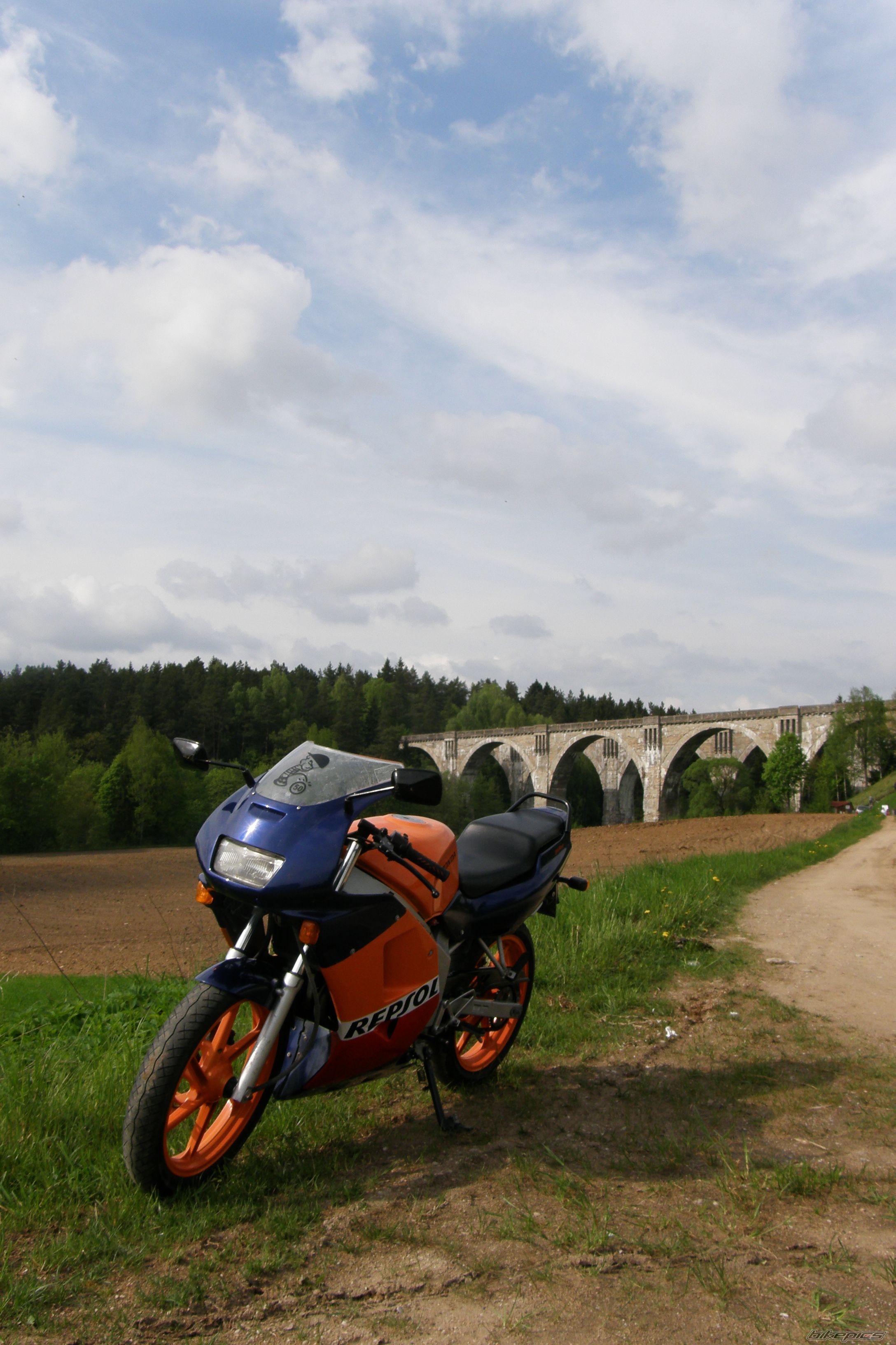 Photo 1976742