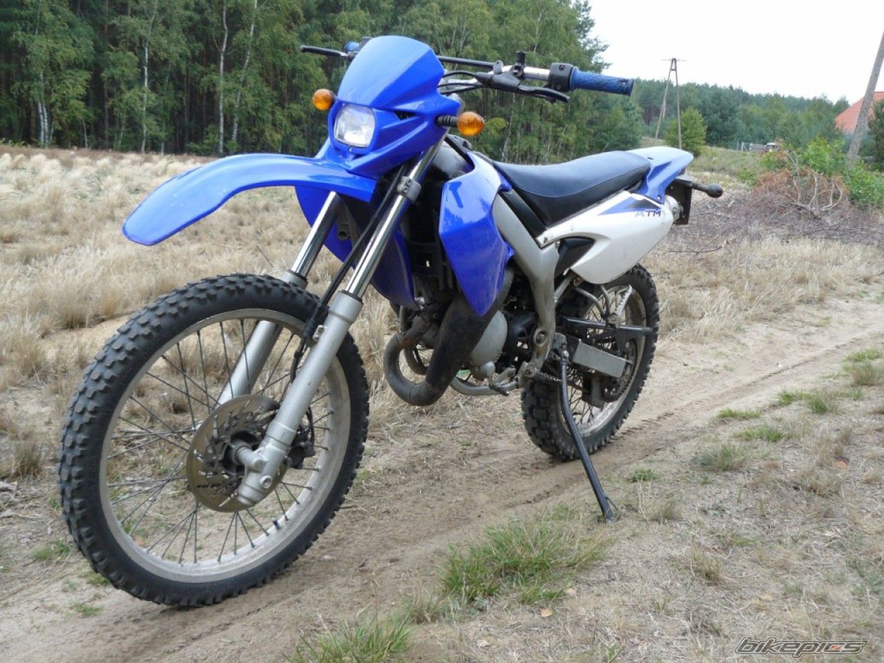 Photo 1976856