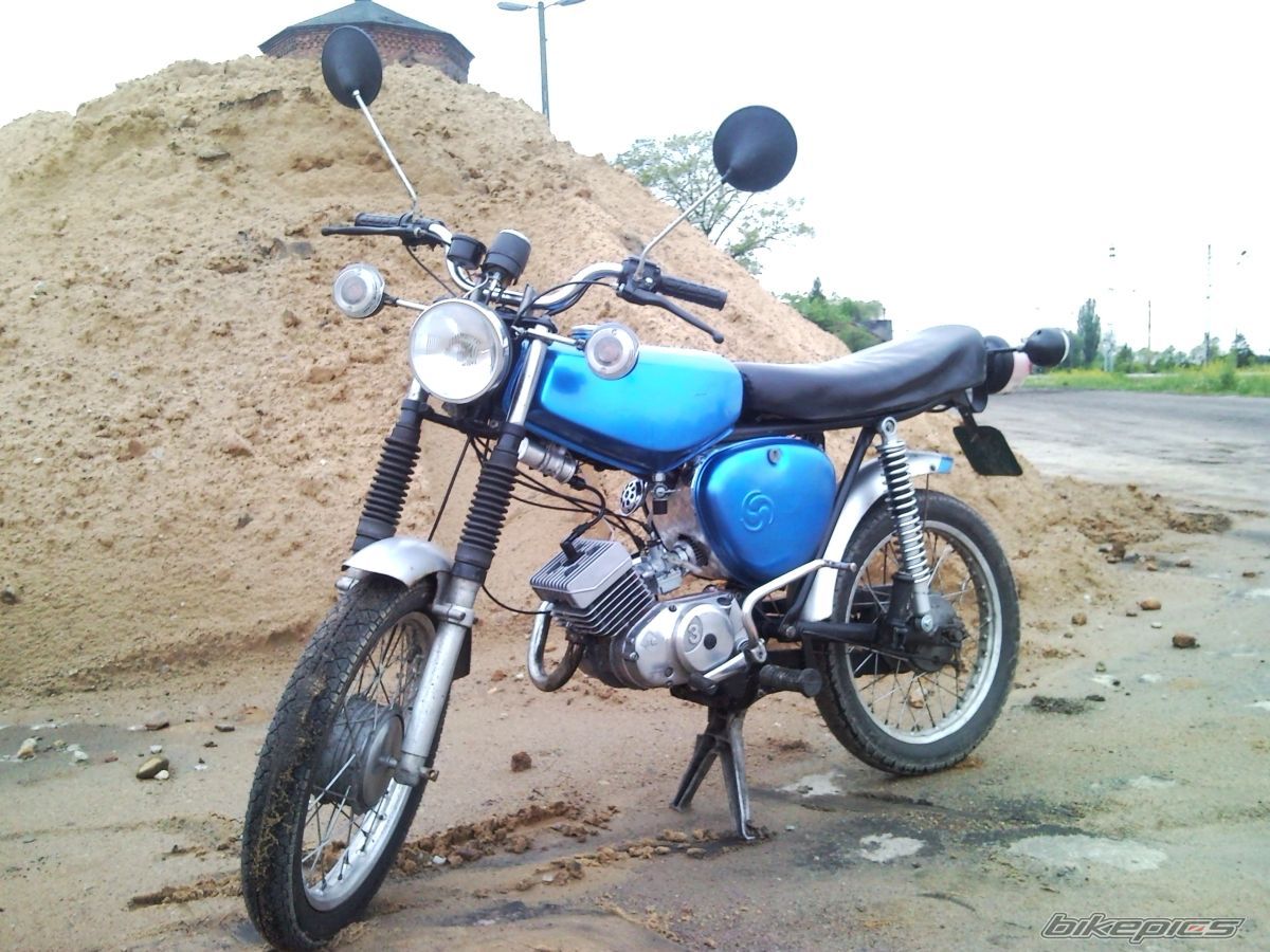 Photo 1977013
