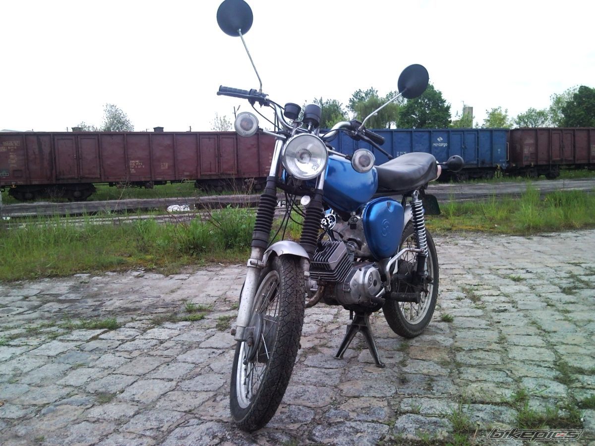 Photo 1977015