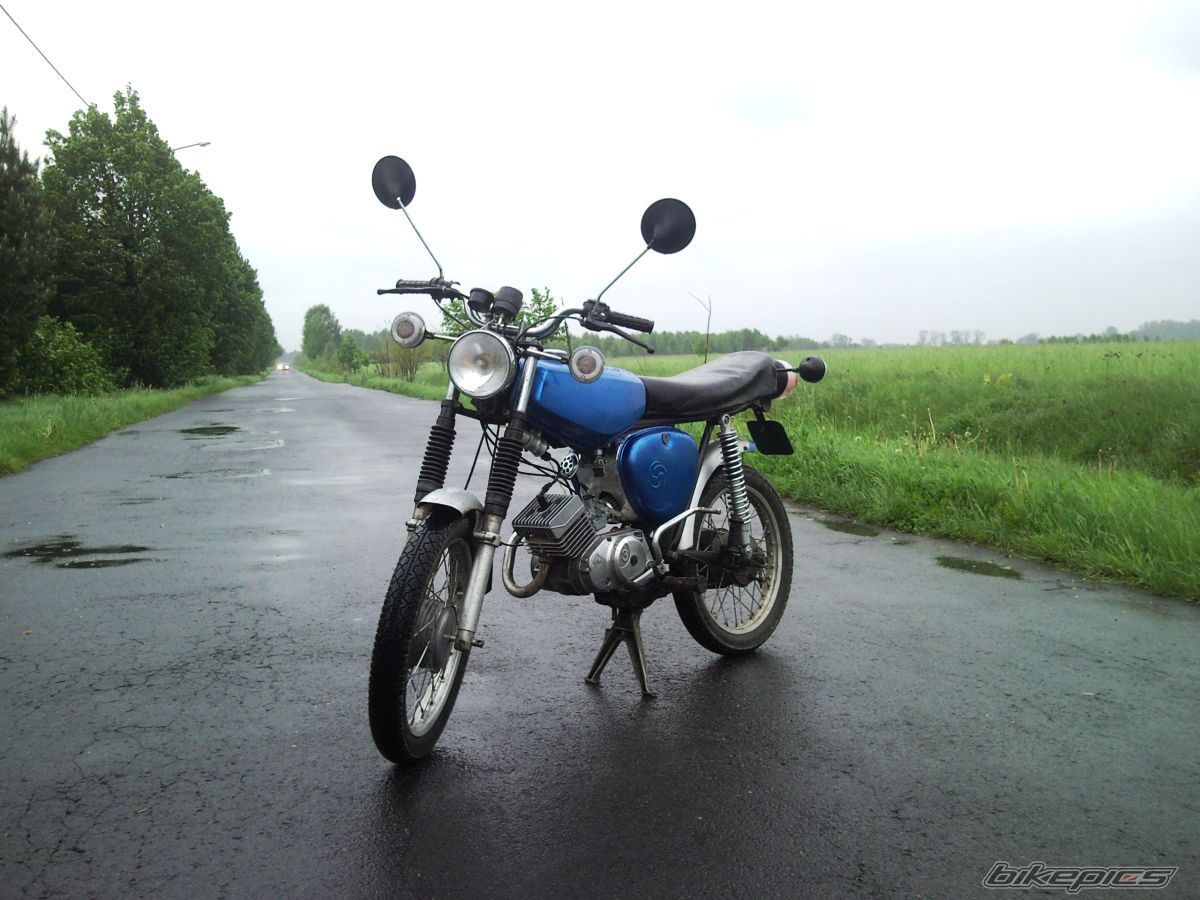 Photo 1977038