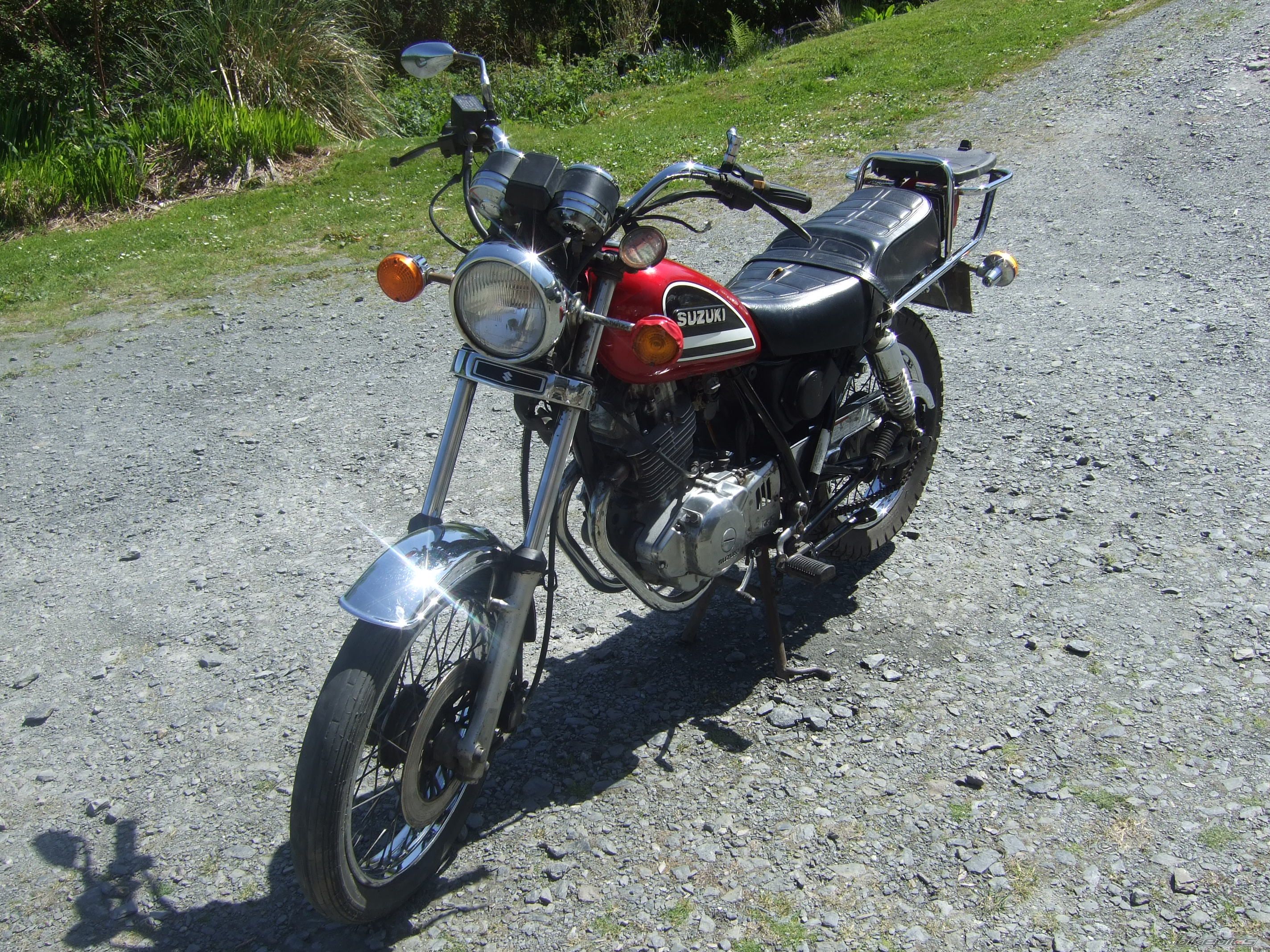 Photo 1977143