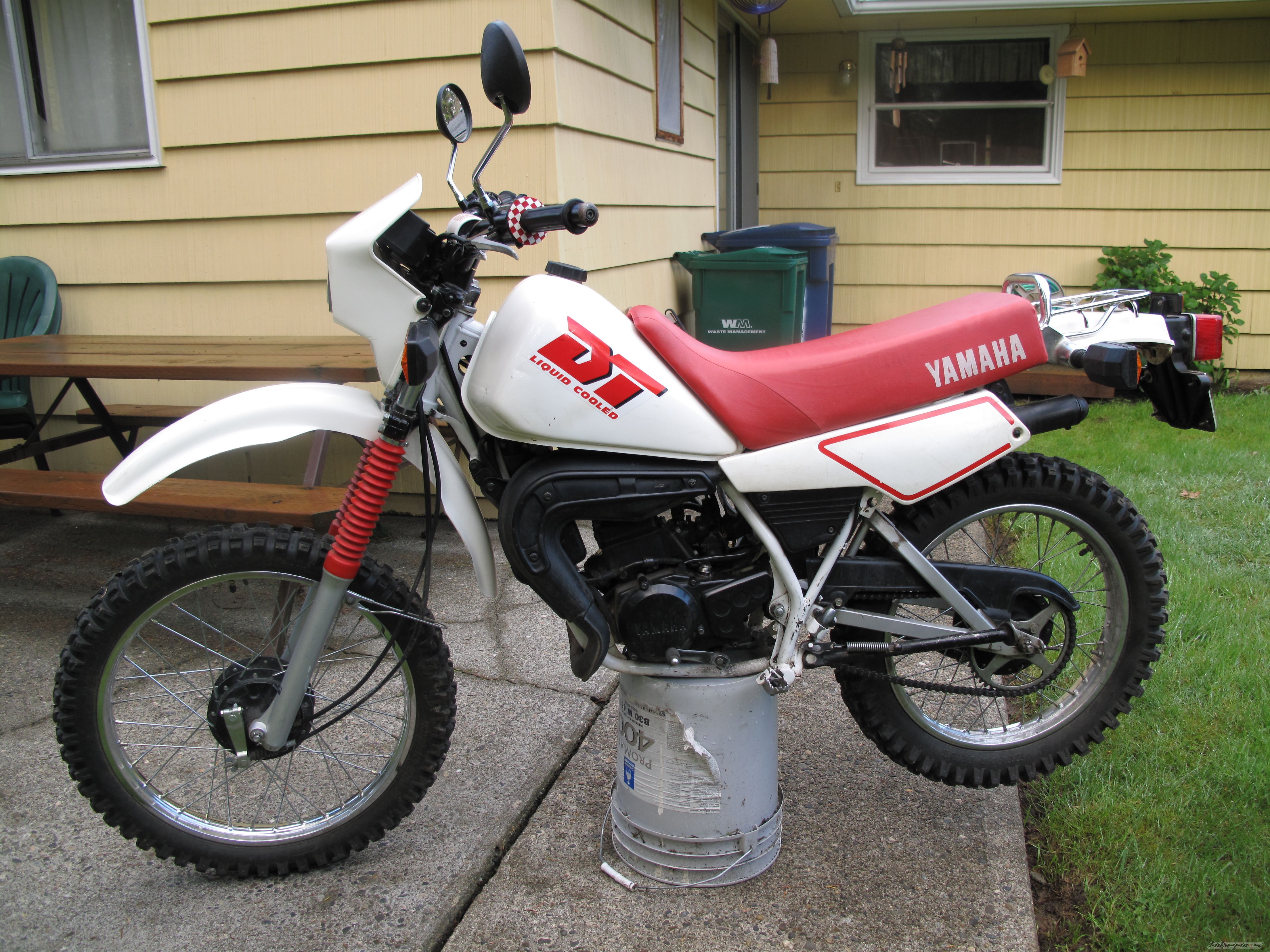 Photo 1977401