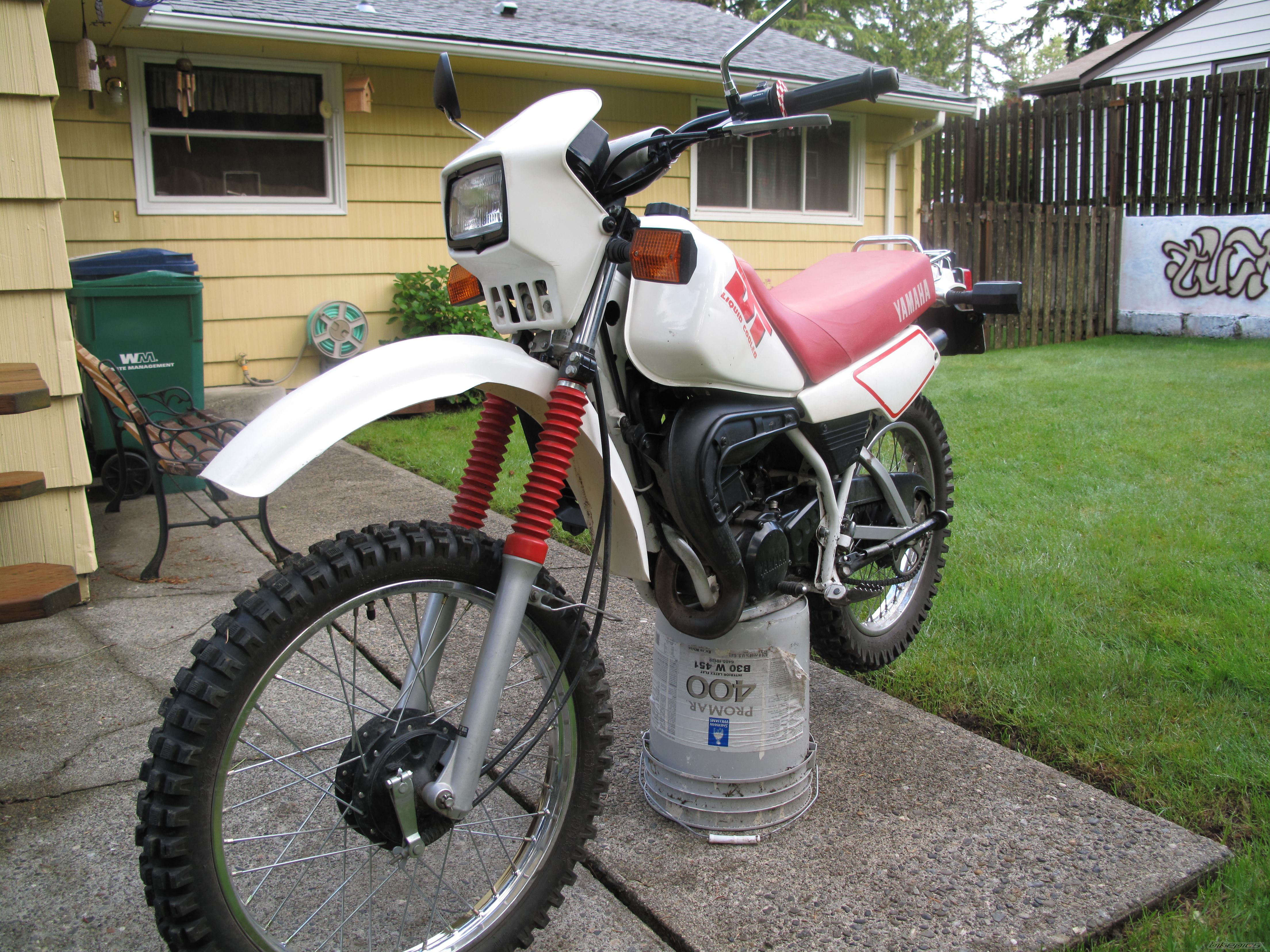 Photo 1977408