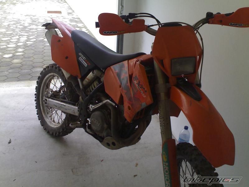 Photo 1977425