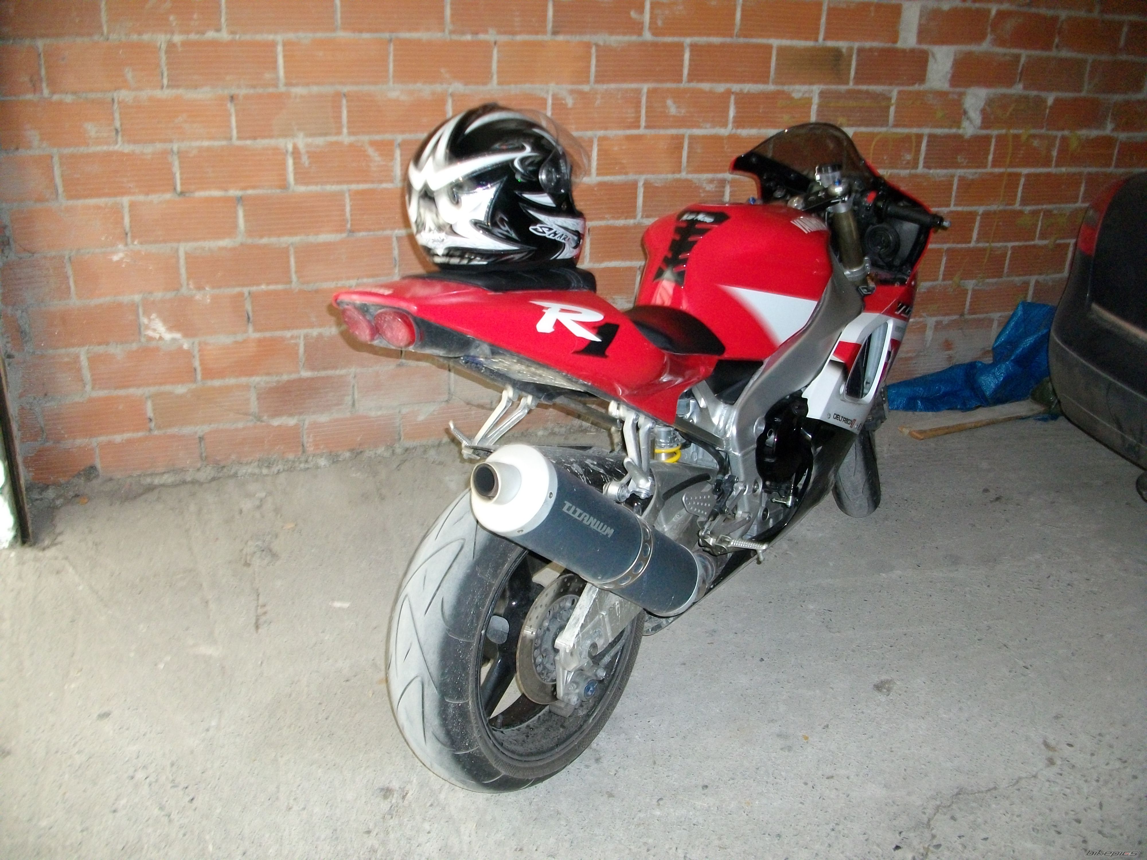 Photo 1977576