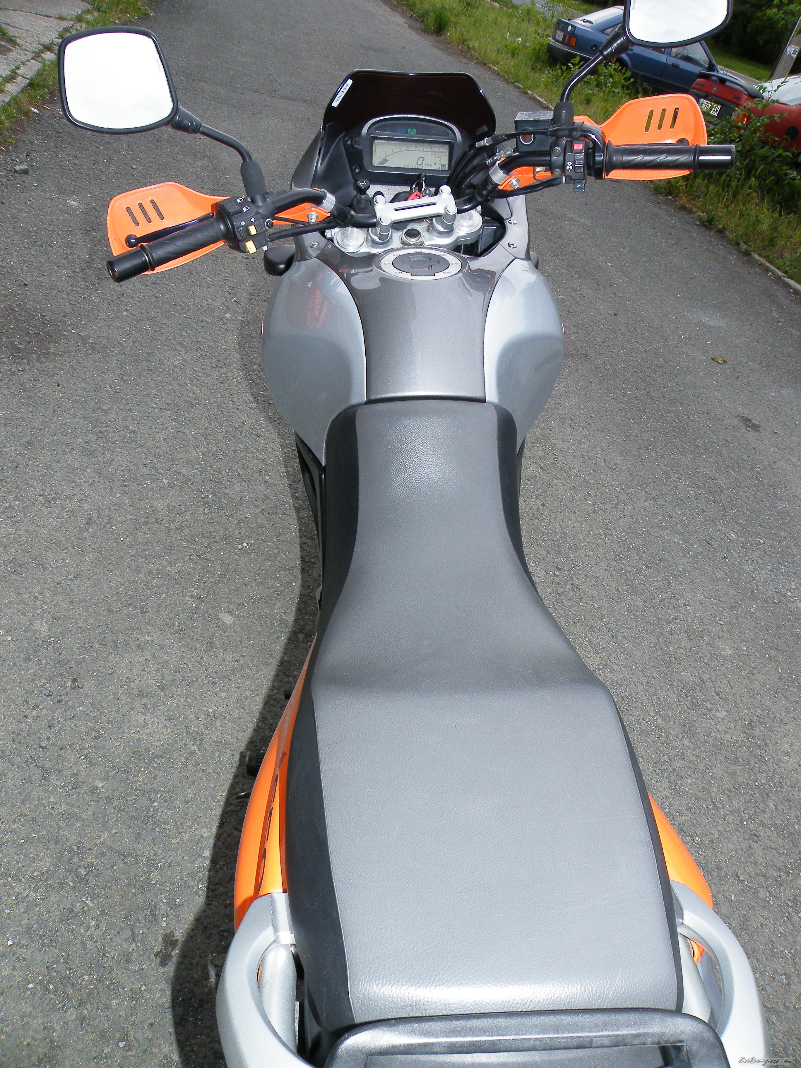 Photo 1977683