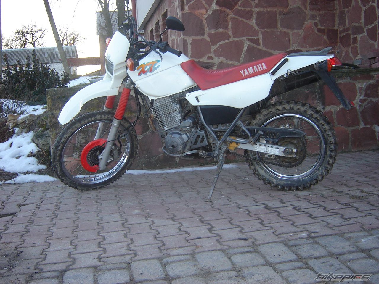 Photo 1977824
