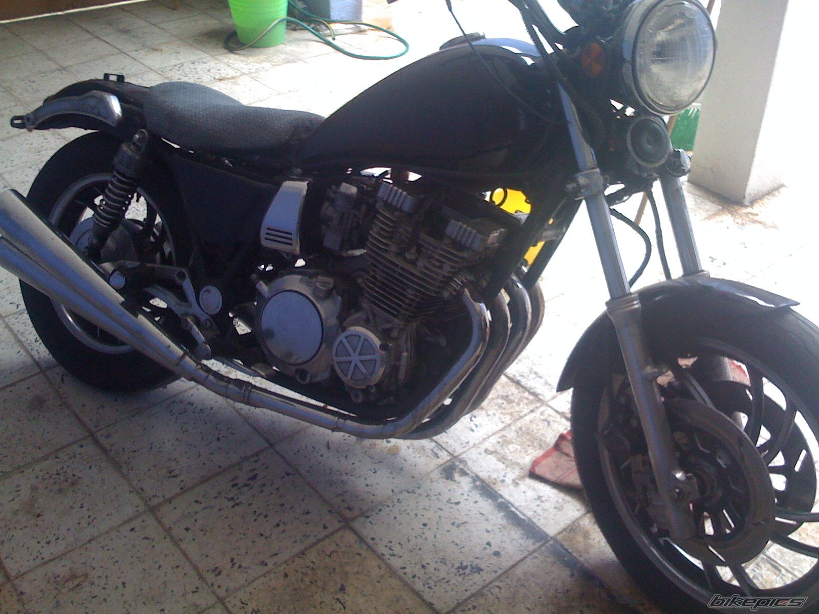 Photo 1977914