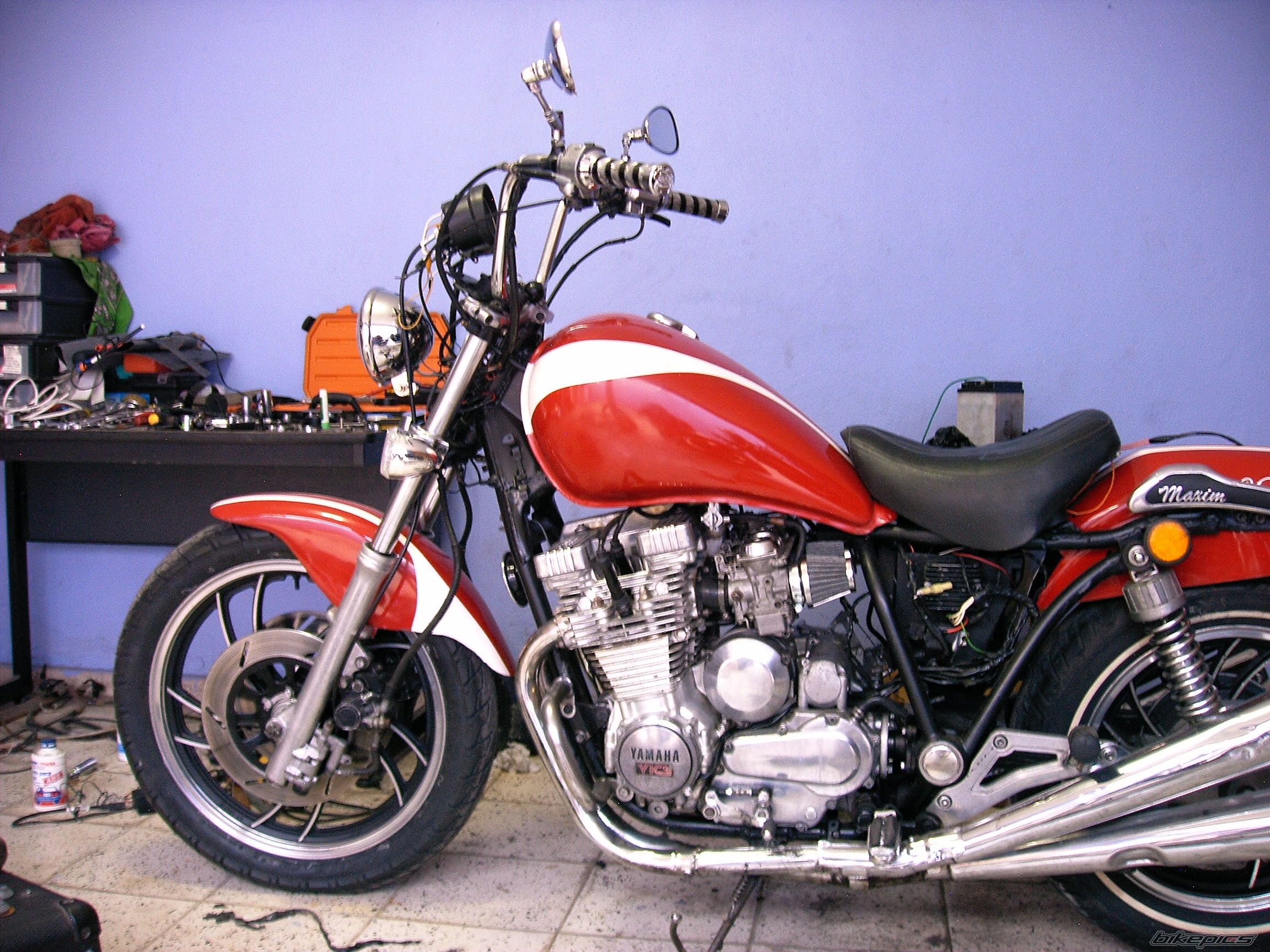 Photo 1977945