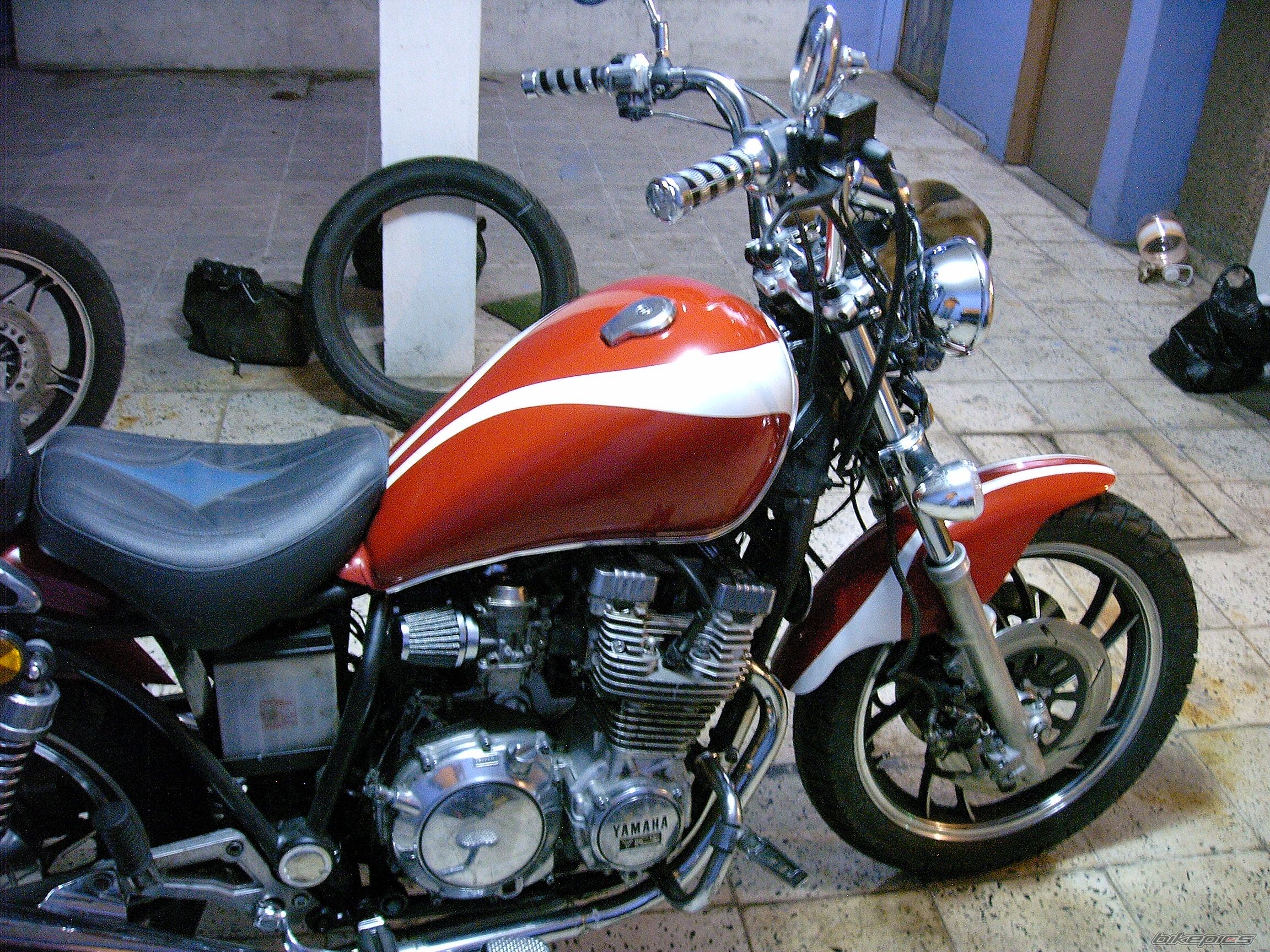 Photo 1977962