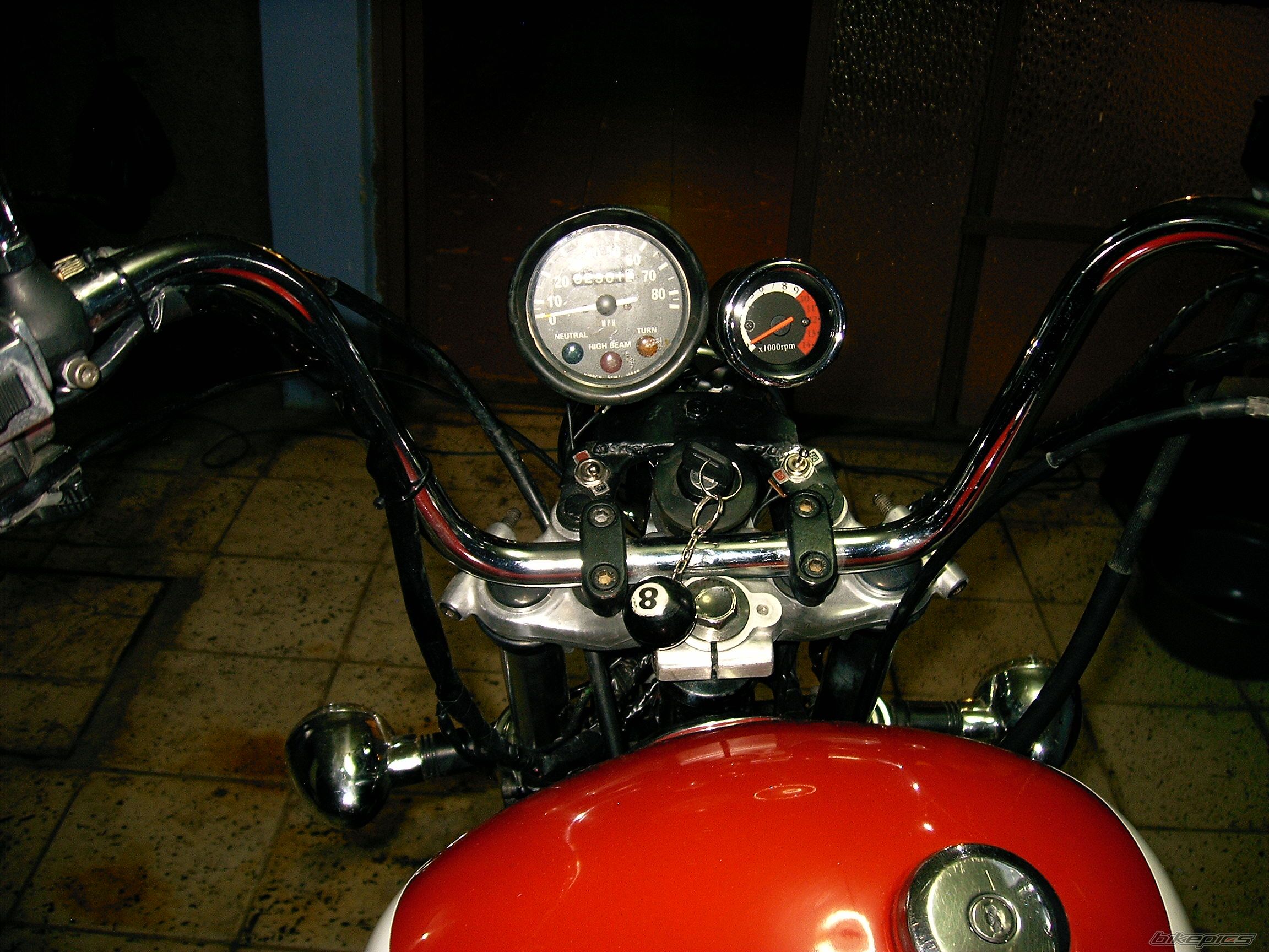 Photo 1977965