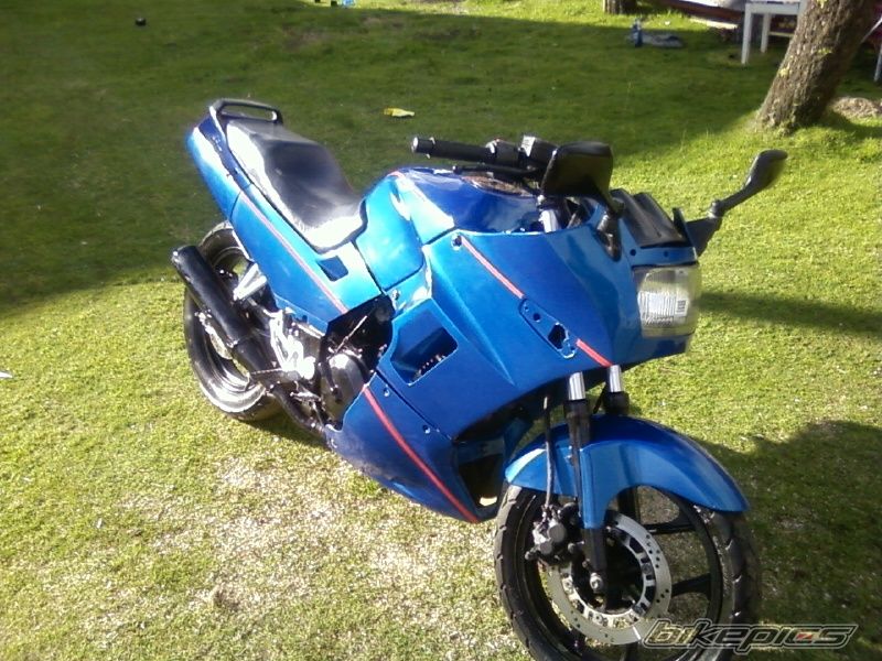 Photo 1977973