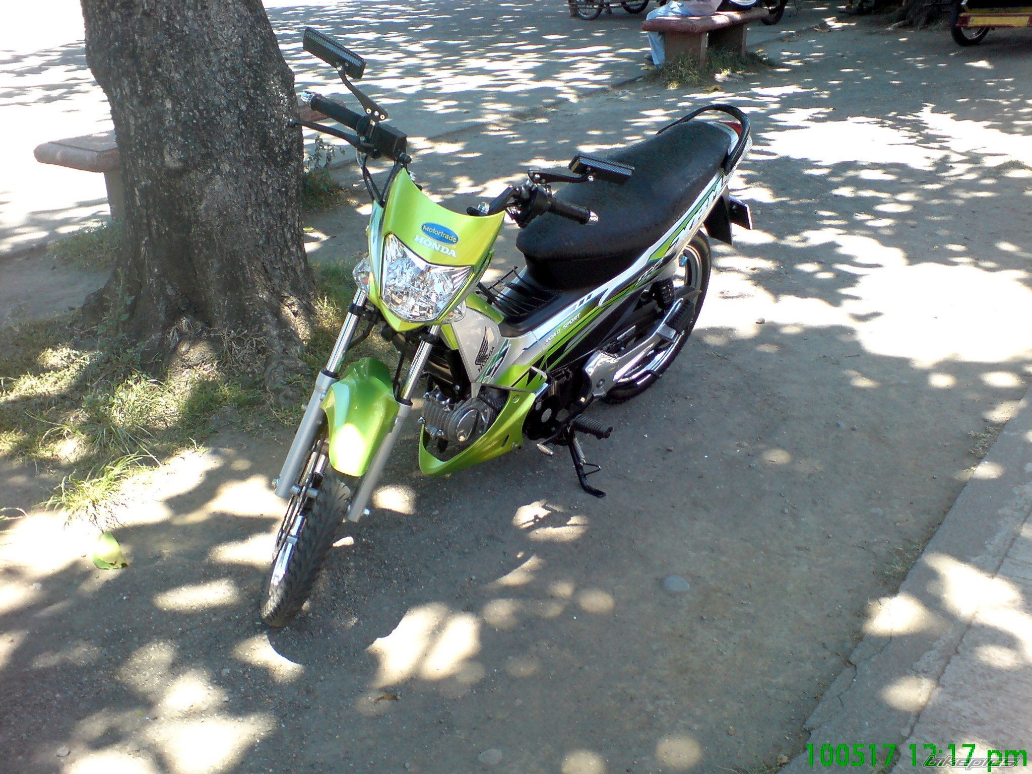 Photo 1978013