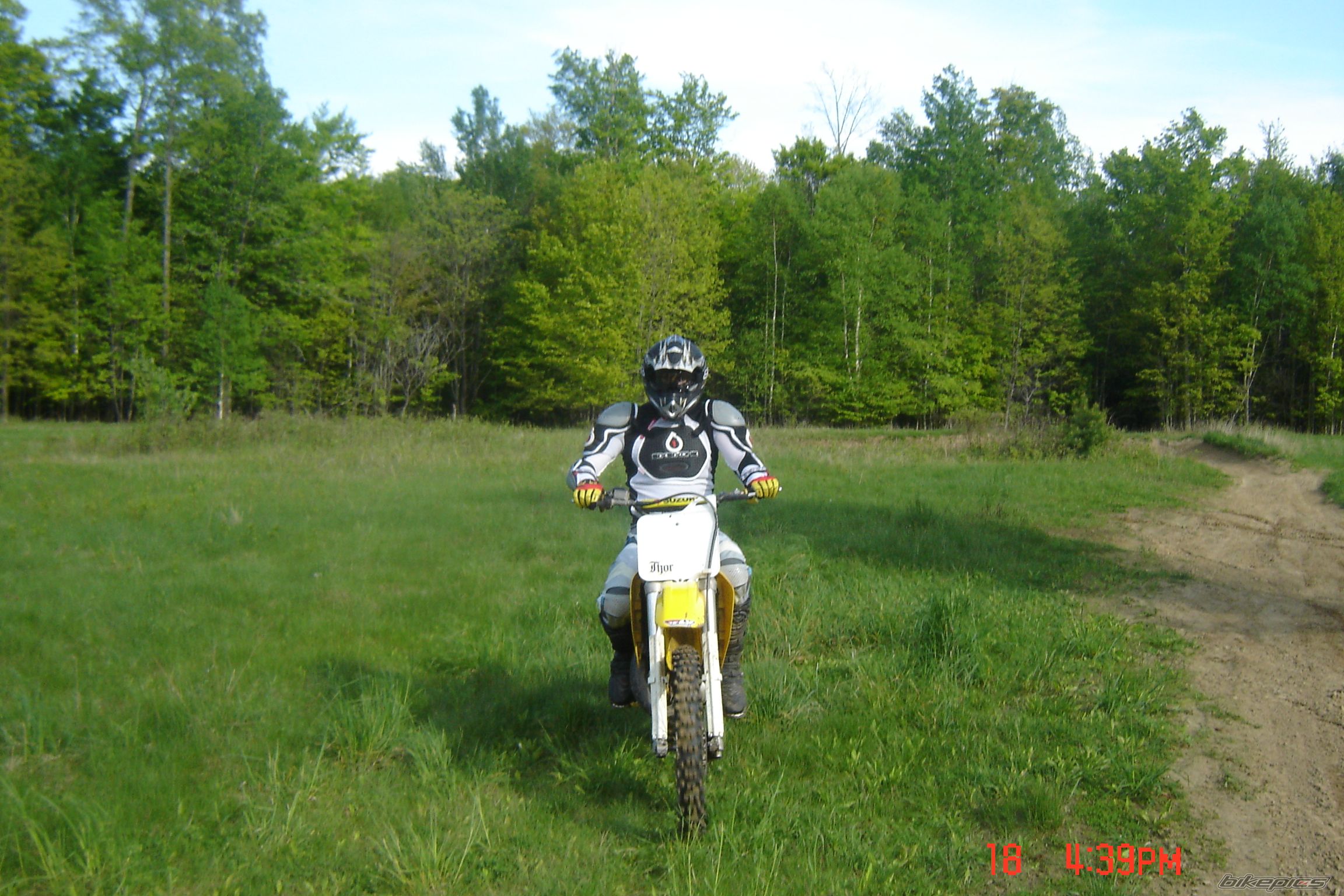 Bike Photo 1978026