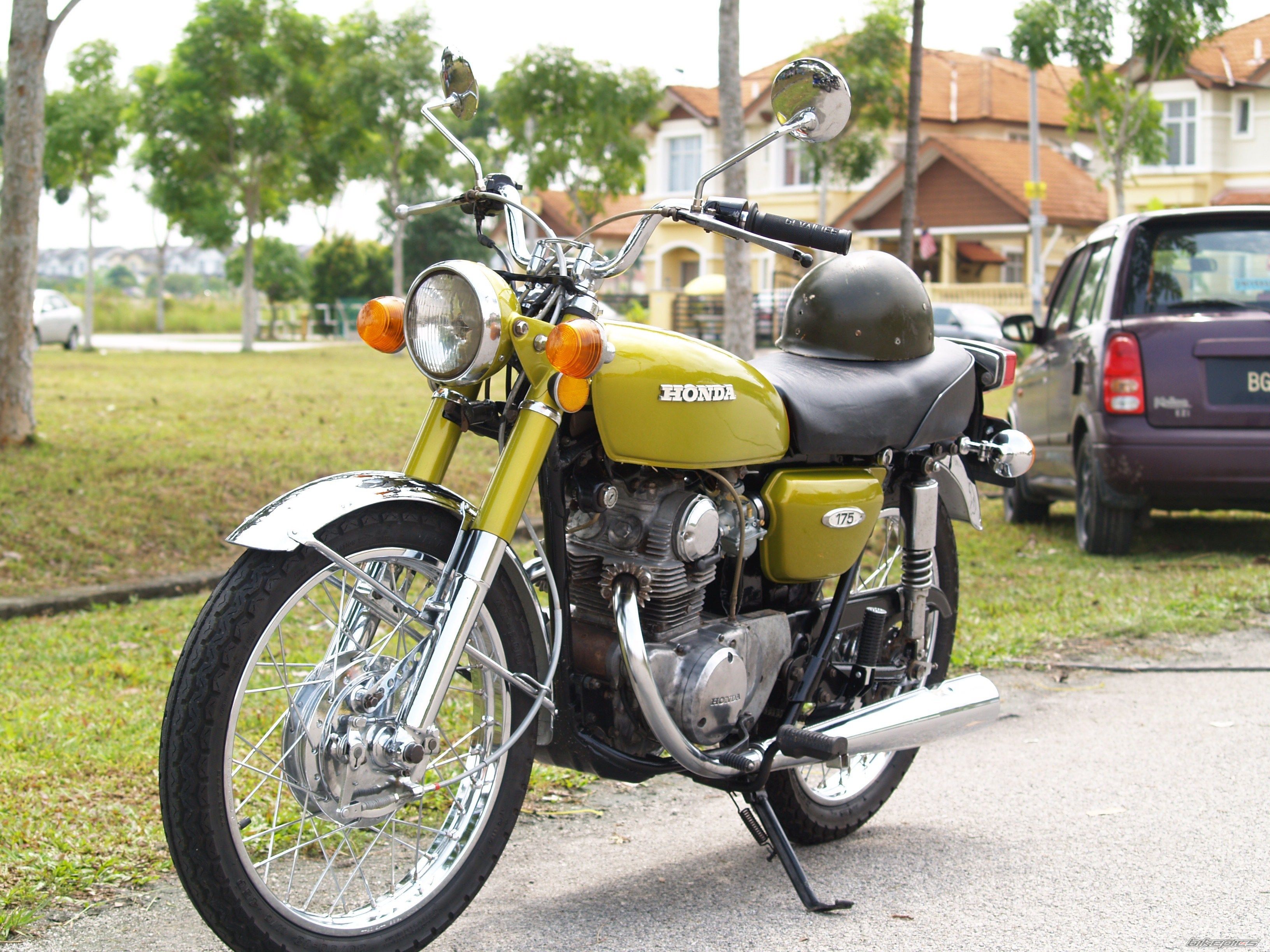 Photo 1978170