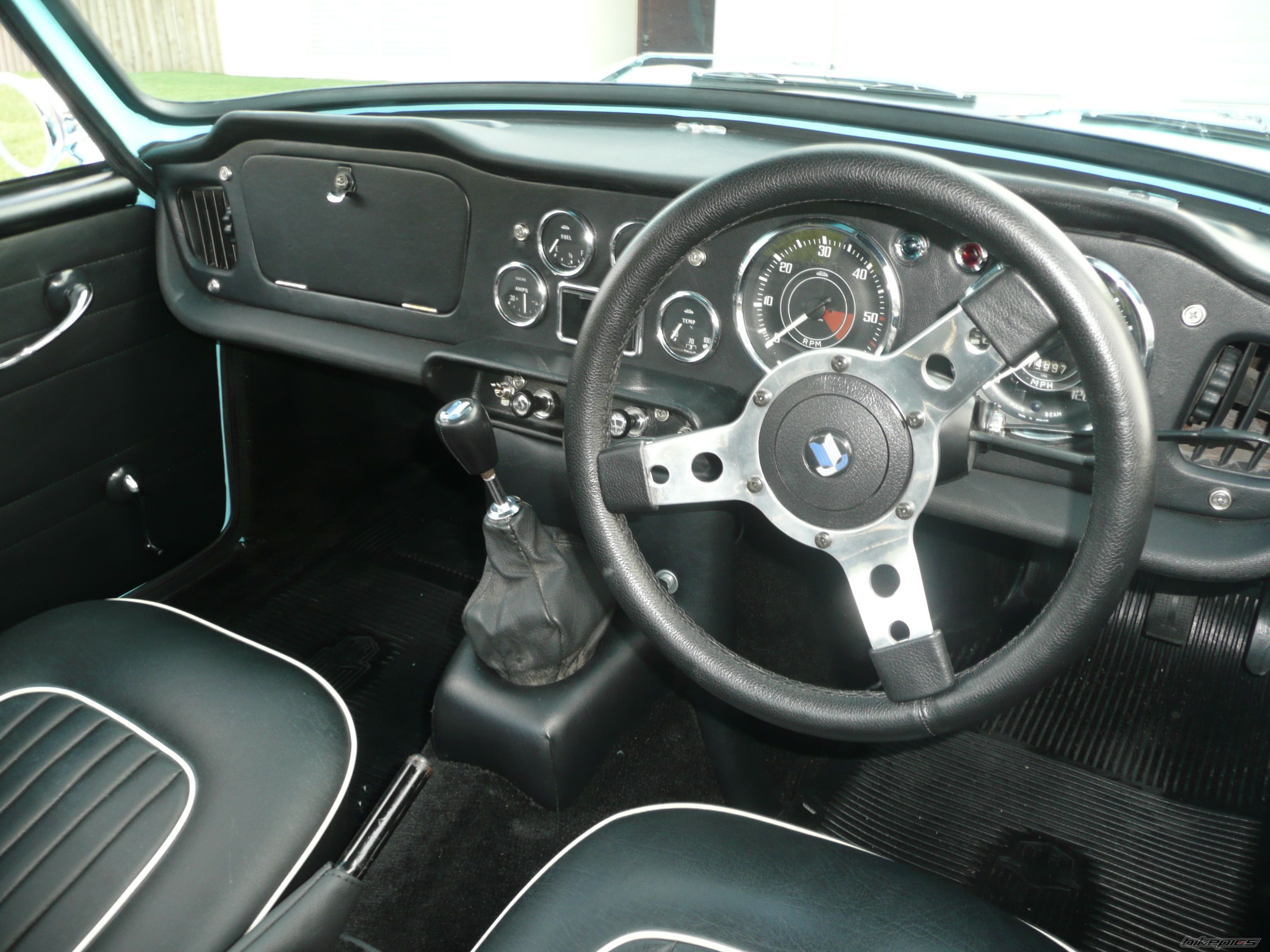Photo 1978351