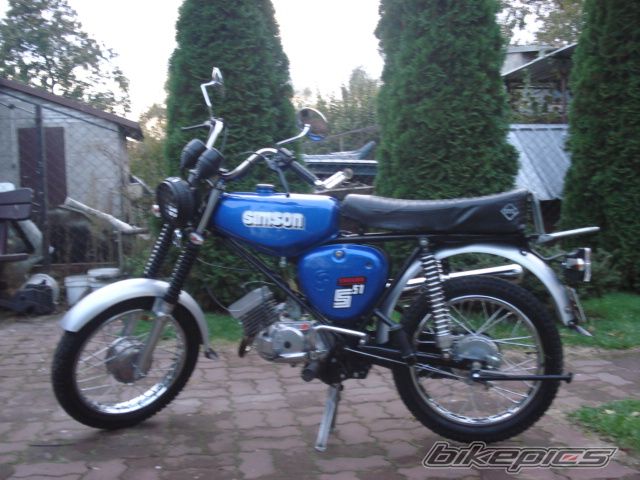 Photo 1978649