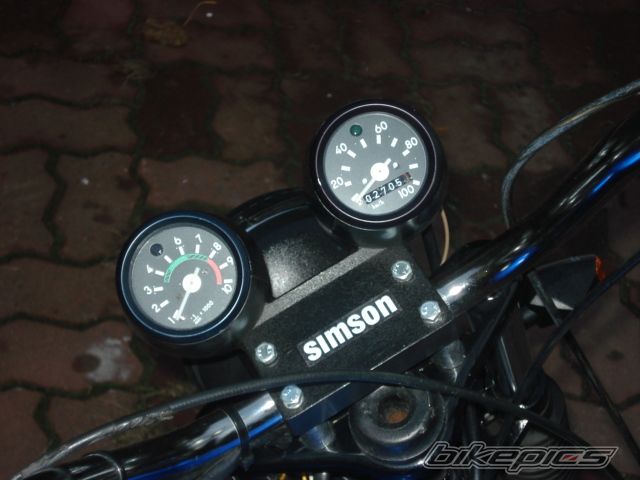 Photo 1978653