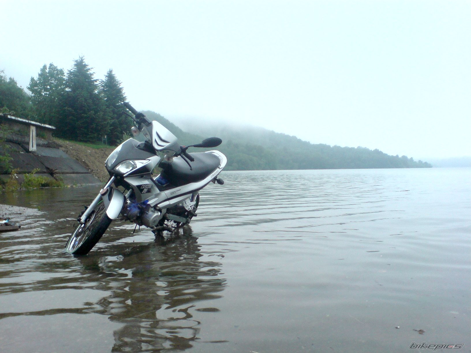 Photo 1978690