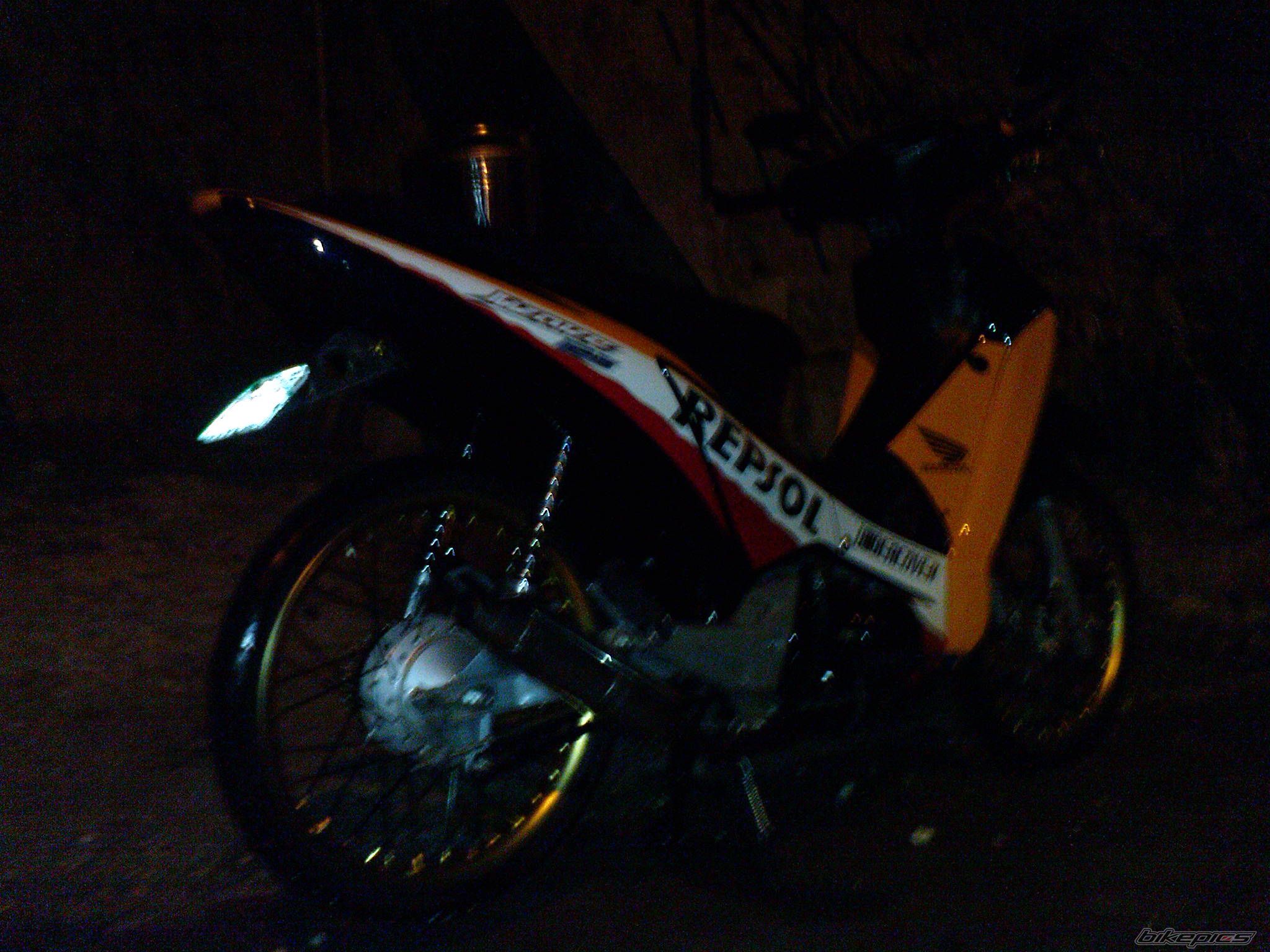 Photo 1978696