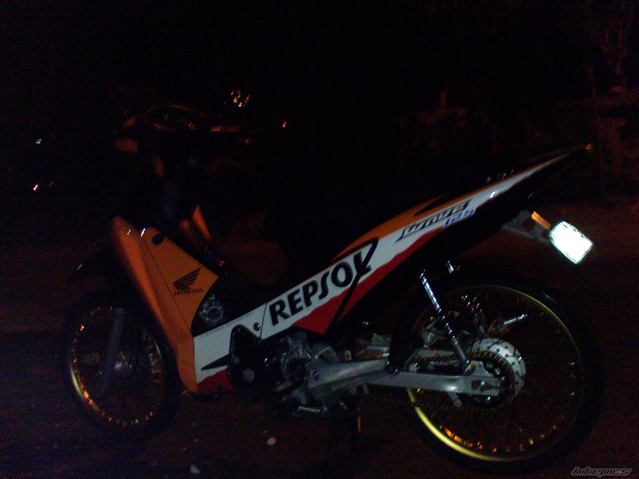 Photo 1978698