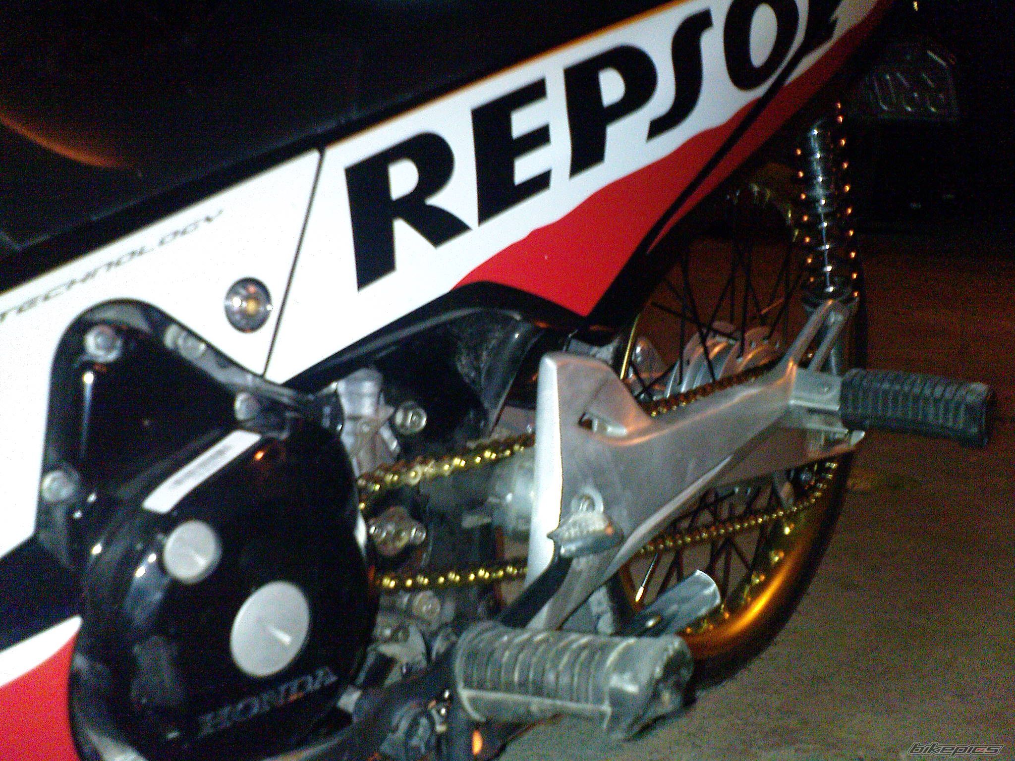Photo 1978702