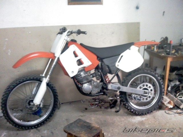 Photo 1978743