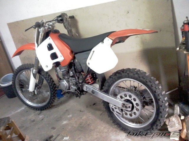 Photo 1978744