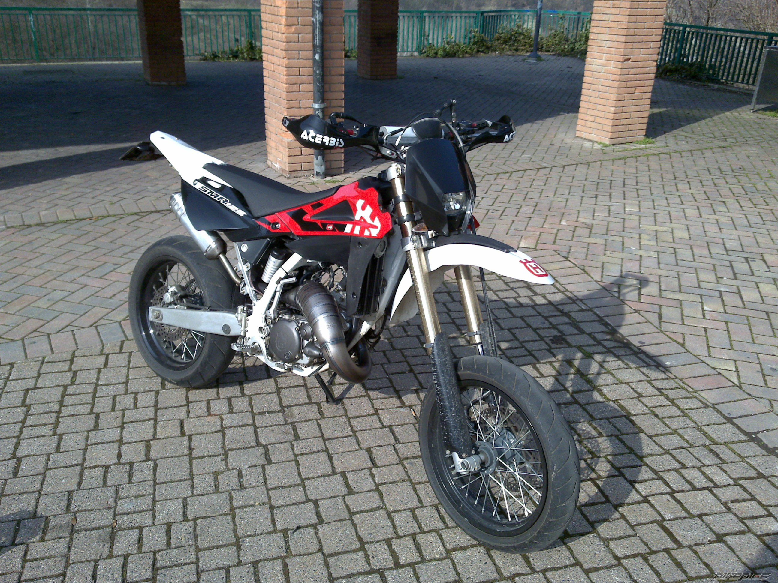 Photo 1978785