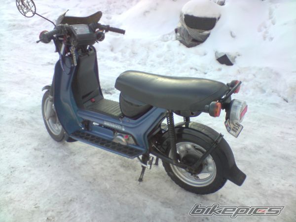 Photo 1978825