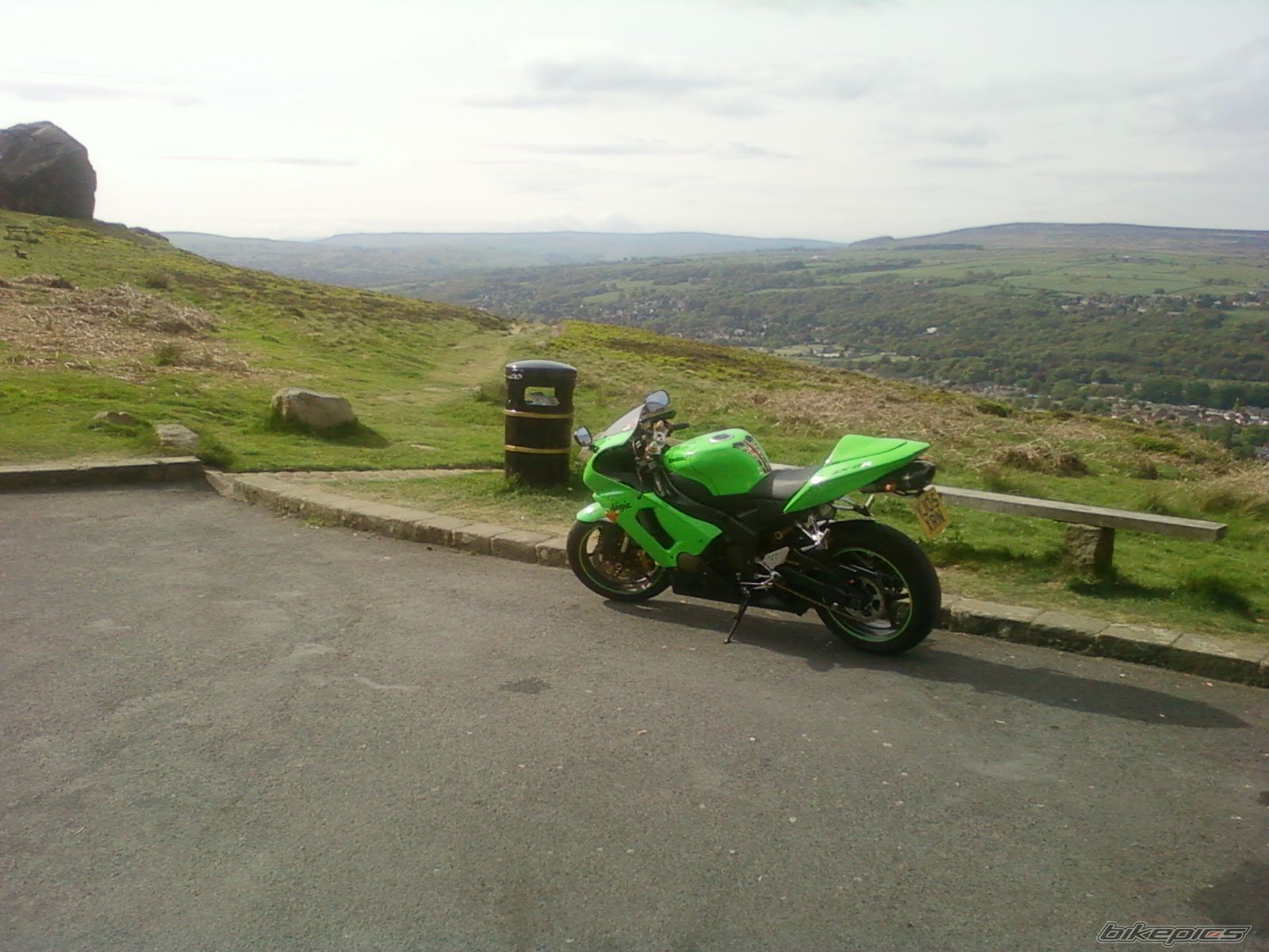 Photo 1979352