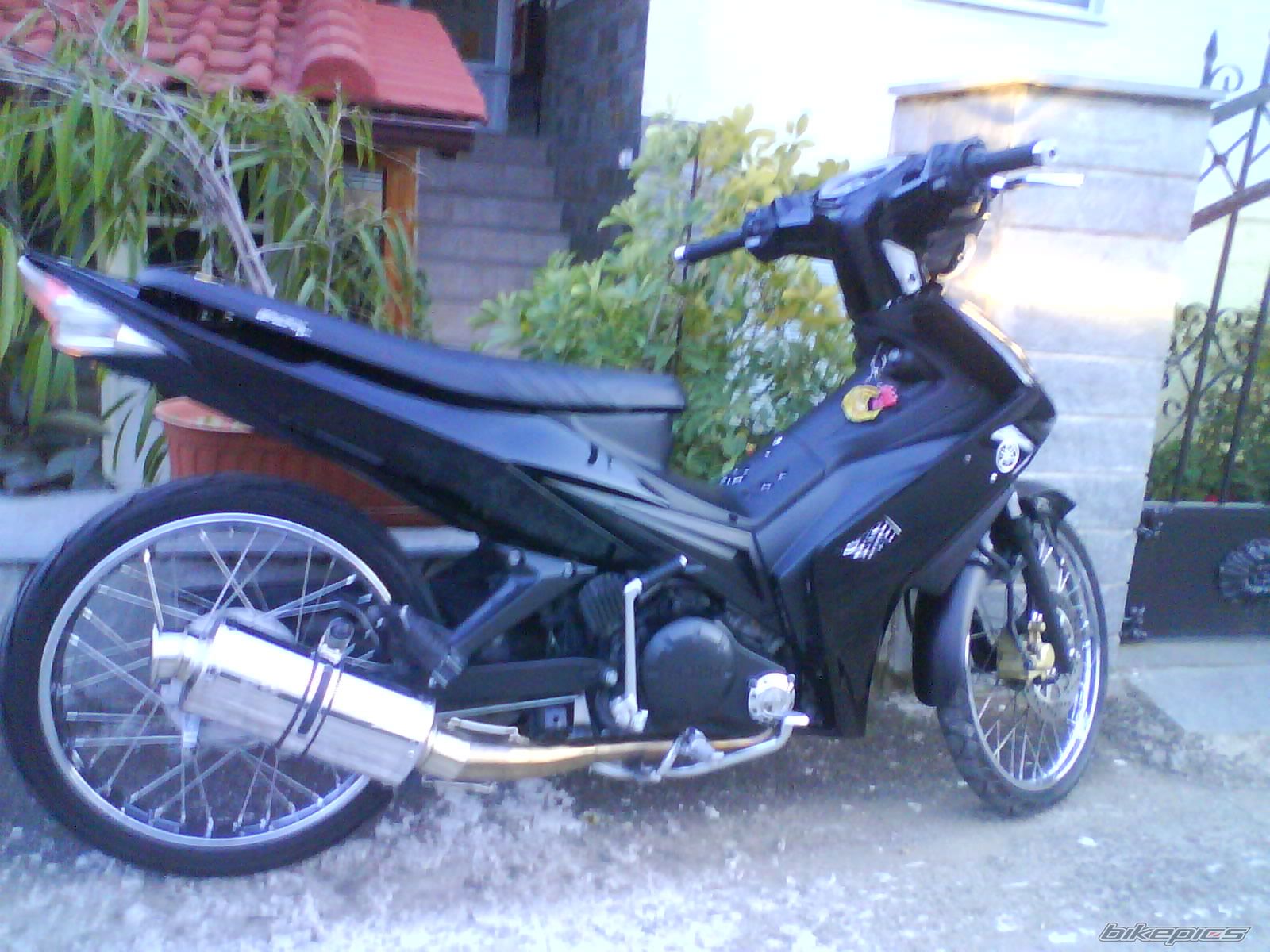 Photo 1979360