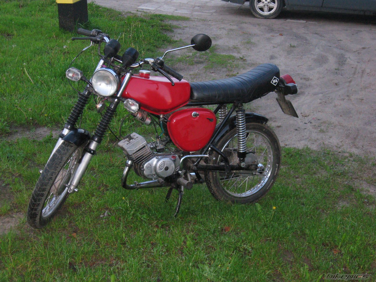 Photo 1979409