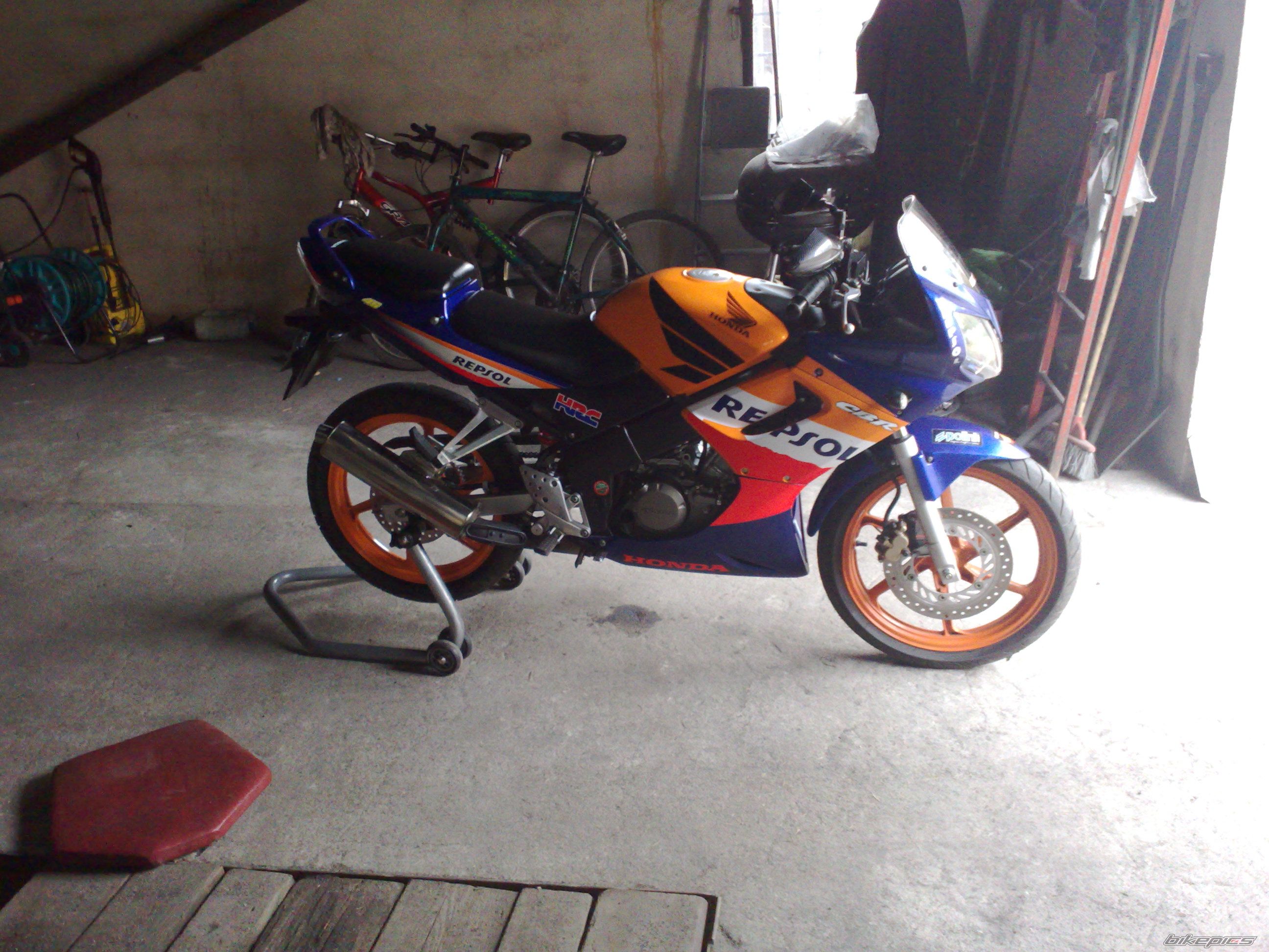 Photo 1979699