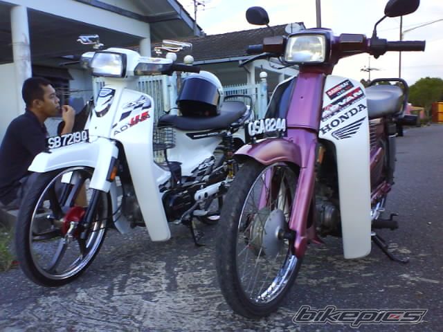 Photo 1979709