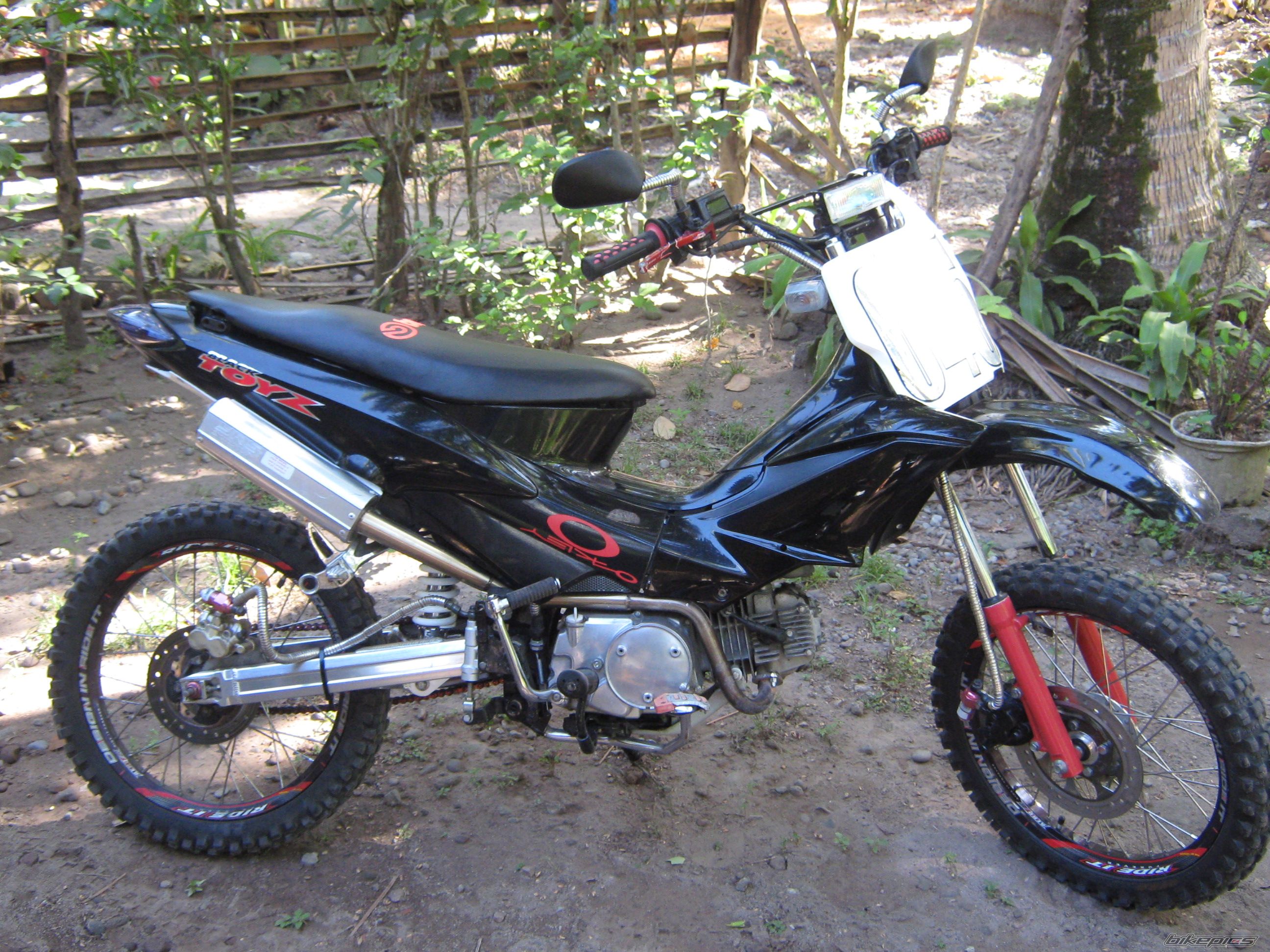 Photo 1979774