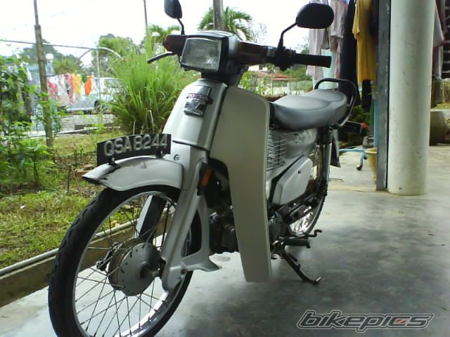 Photo 1979802