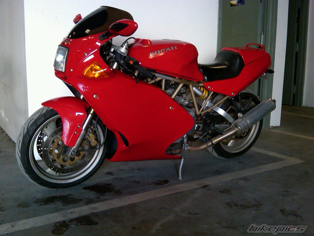 Photo 1979835