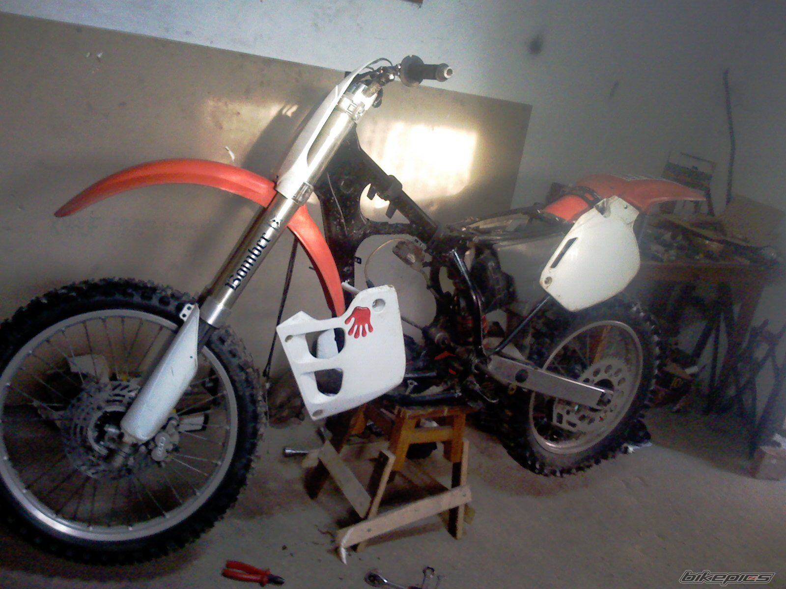 Photo 1979899