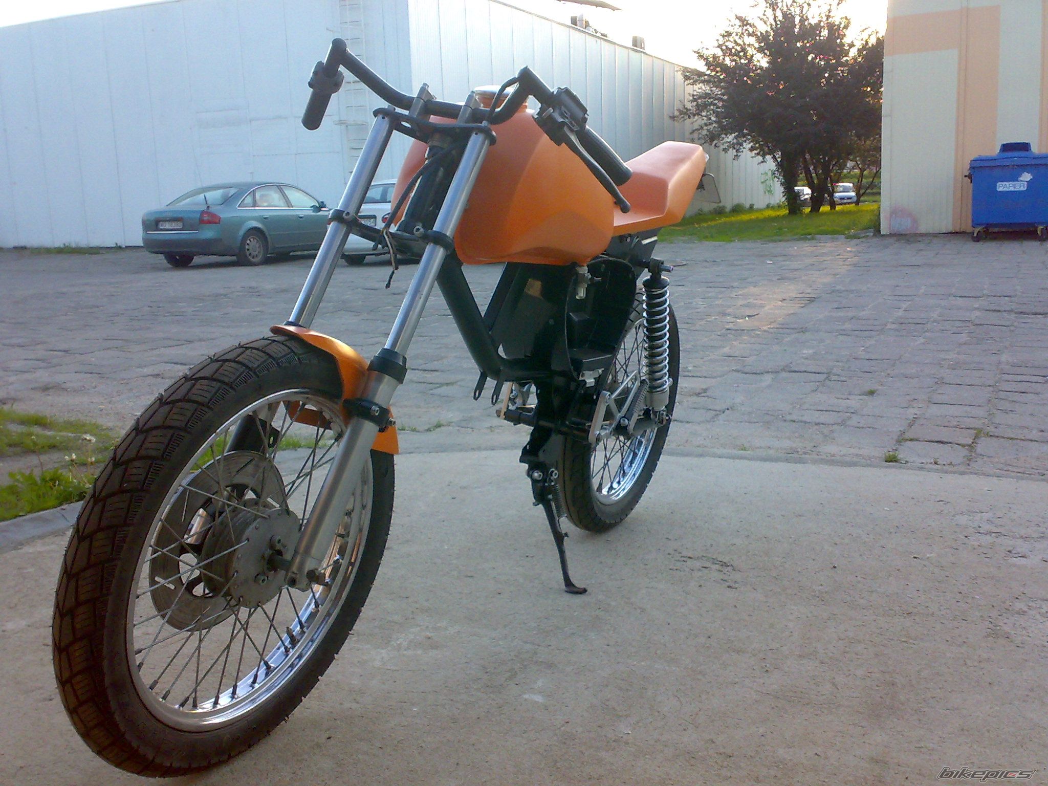 Photo 1979946