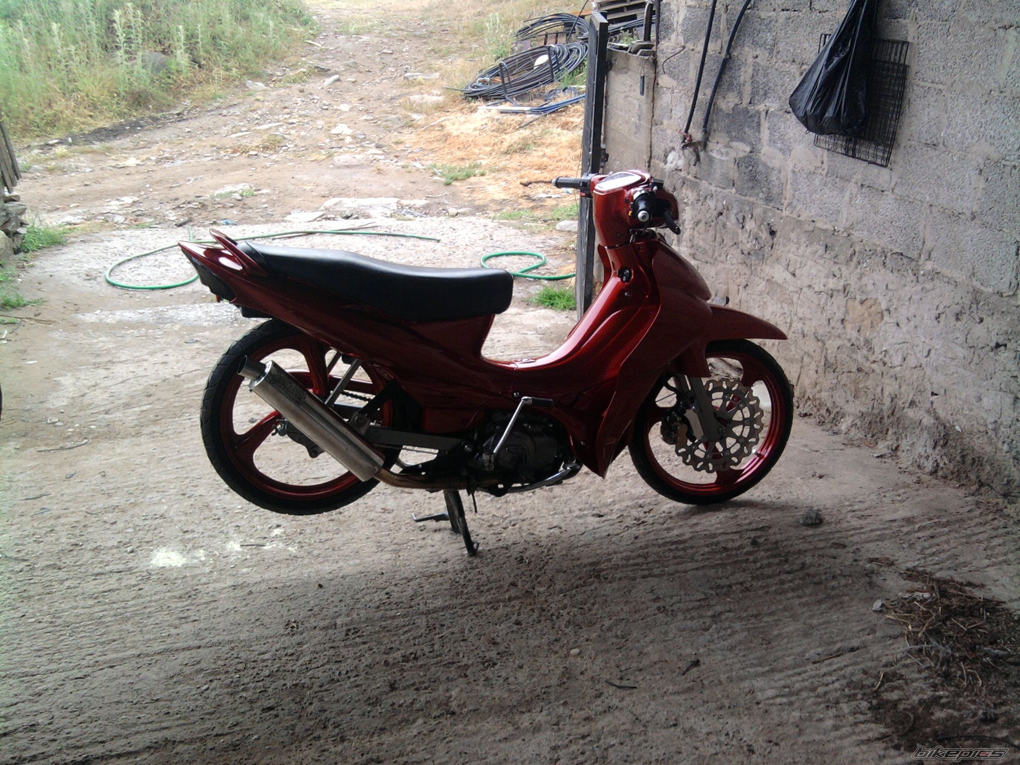 Photo 1980018
