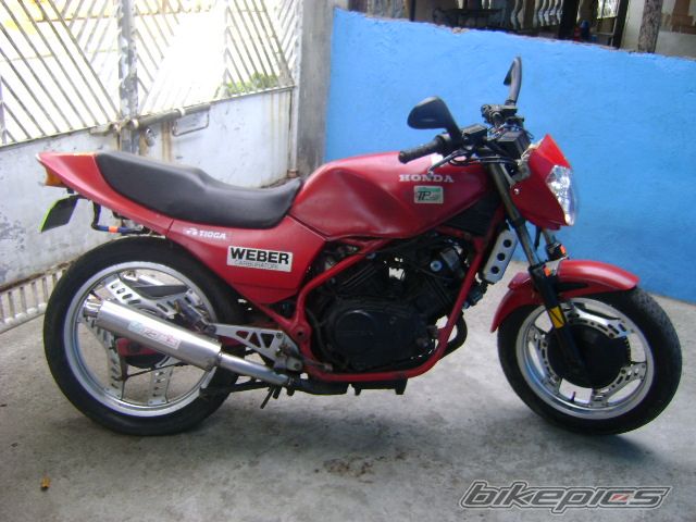 Photo 1980215
